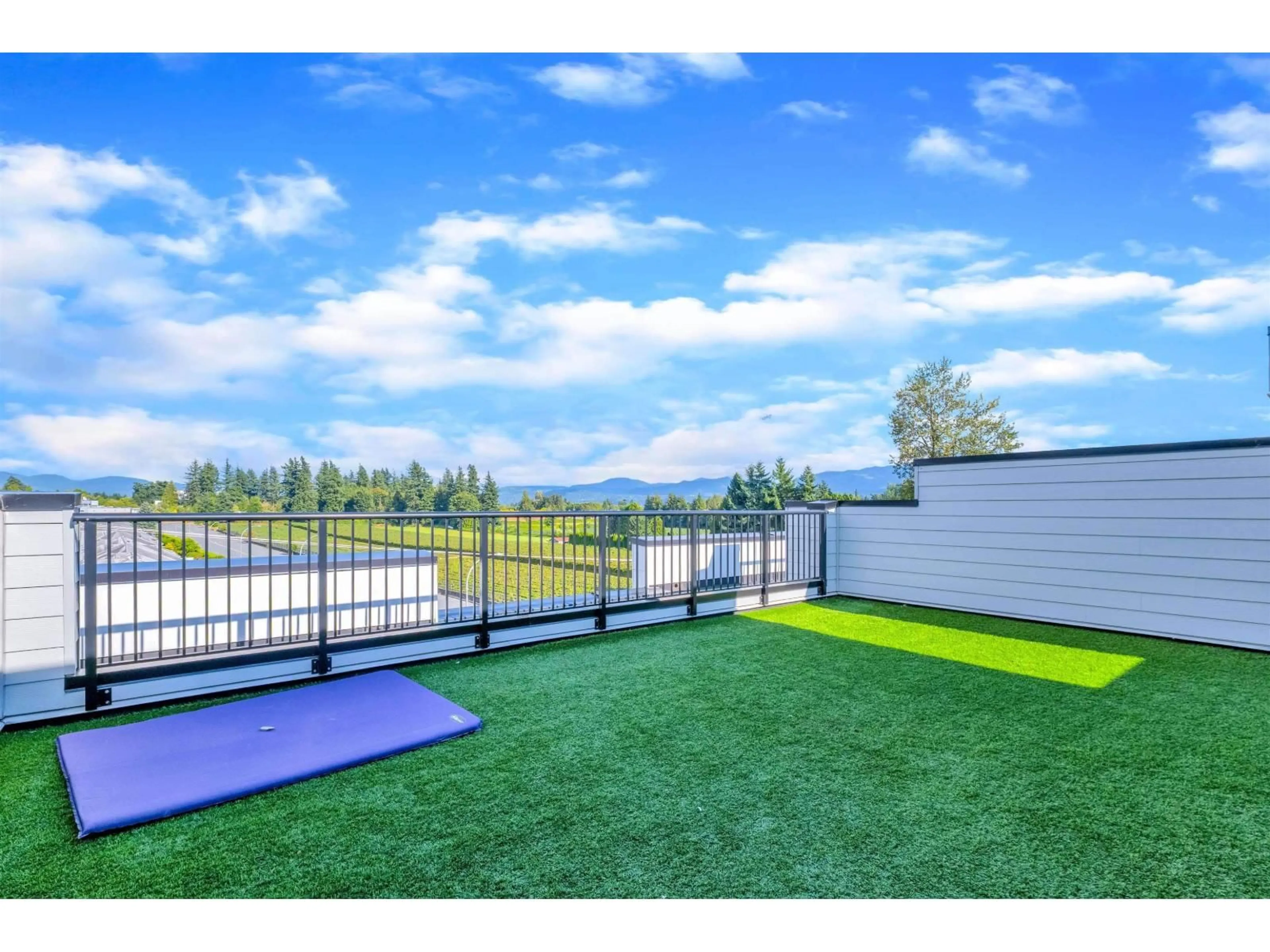 Patio, water/lake/river/ocean view for 64 - 1419 MCCALLUM ROAD, Abbotsford British Columbia V2S8B2