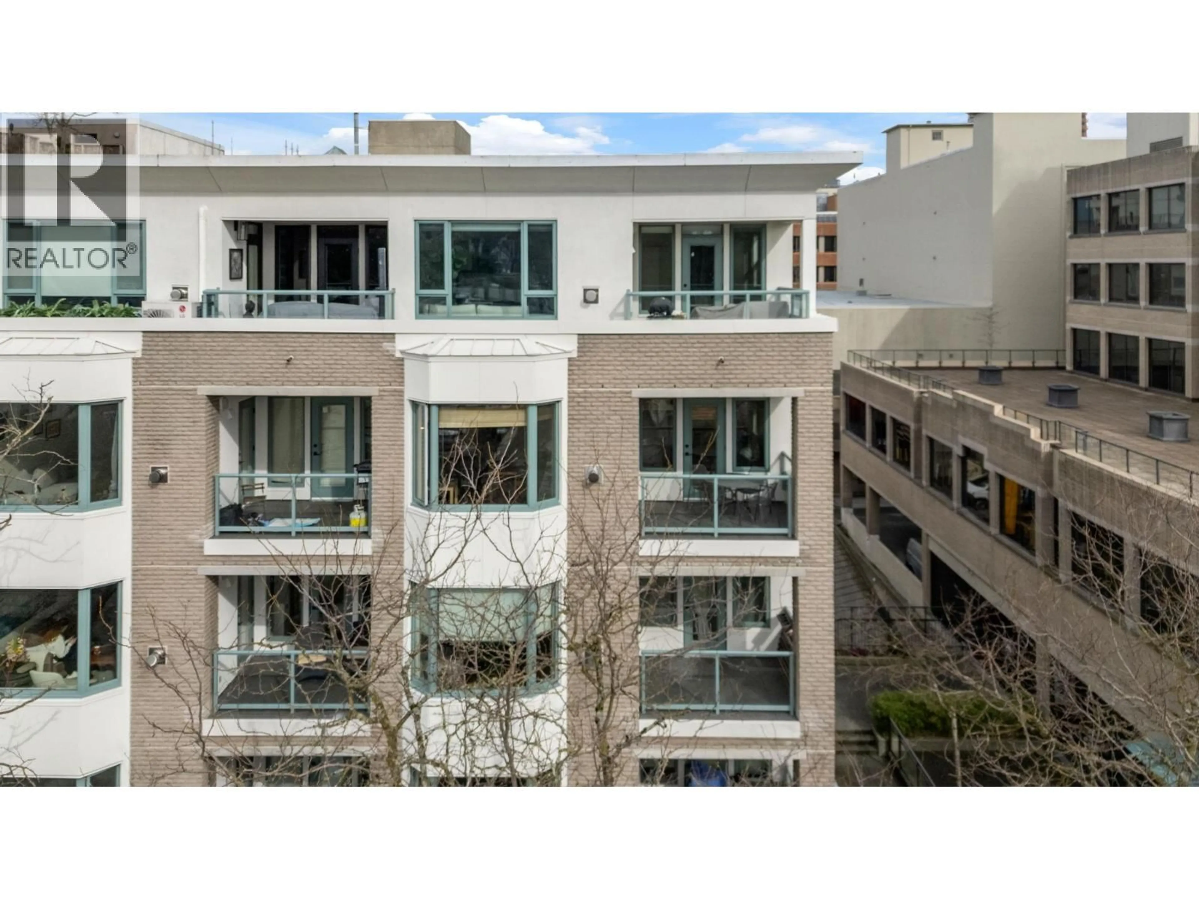 Balcony in the apartment, city buildings view from balcony for 409 - 1688 CYPRESS STREET, Vancouver British Columbia V6J5J1