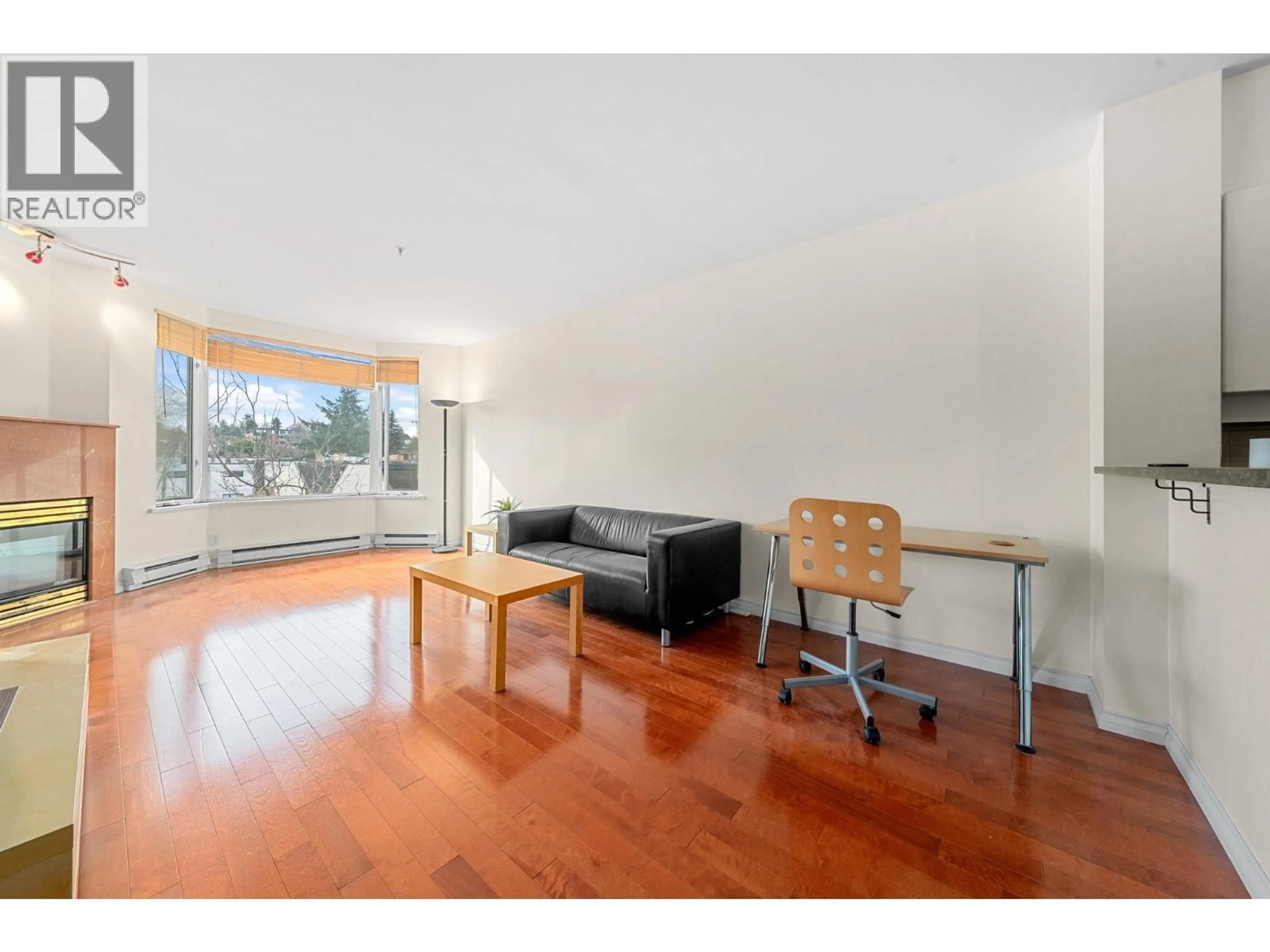 Unknown for 409 - 1688 CYPRESS STREET, Vancouver British Columbia V6J5J1