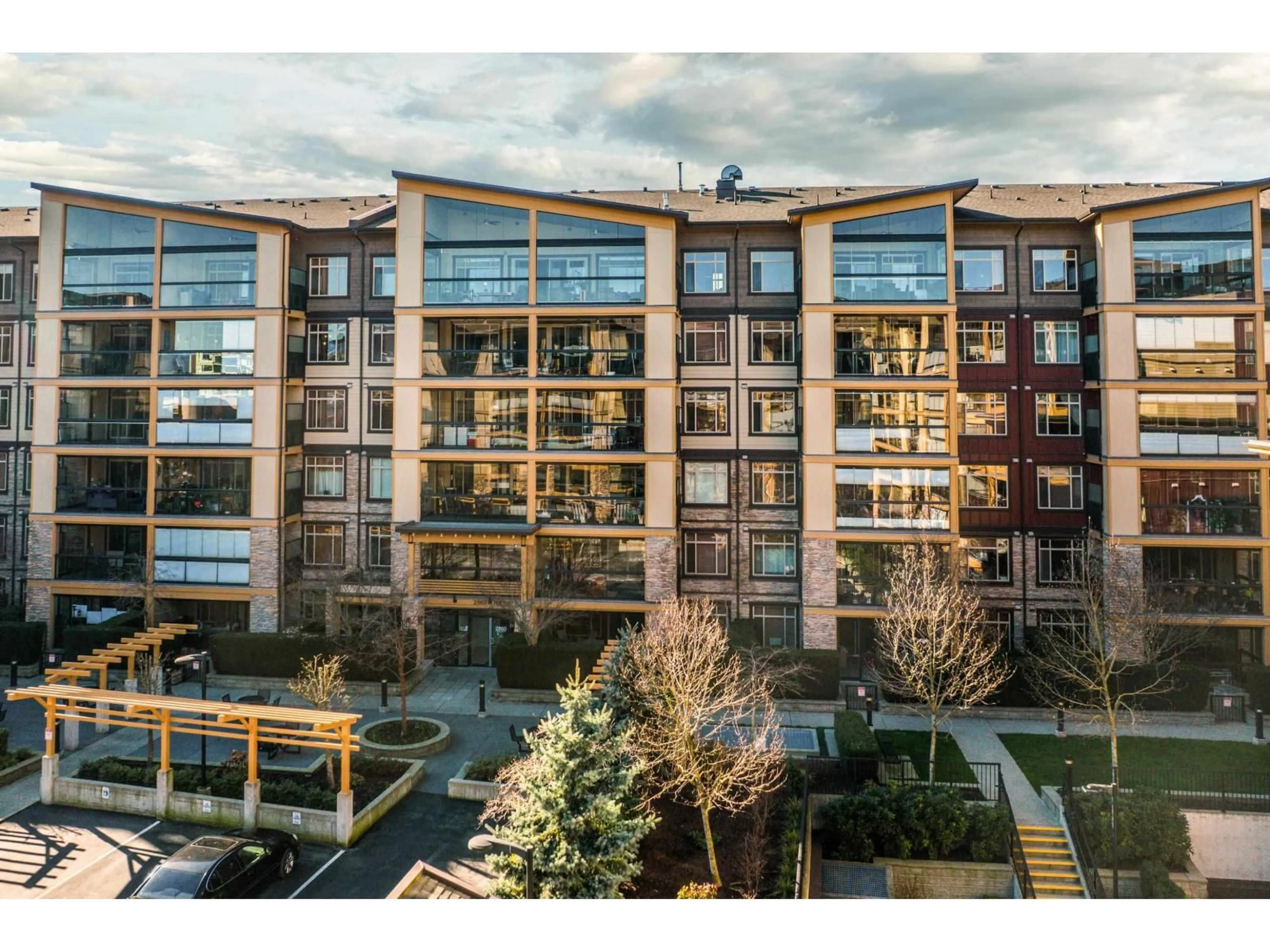 Unknown for 326 - 2860 TRETHEWEY STREET, Abbotsford British Columbia V2T0G5