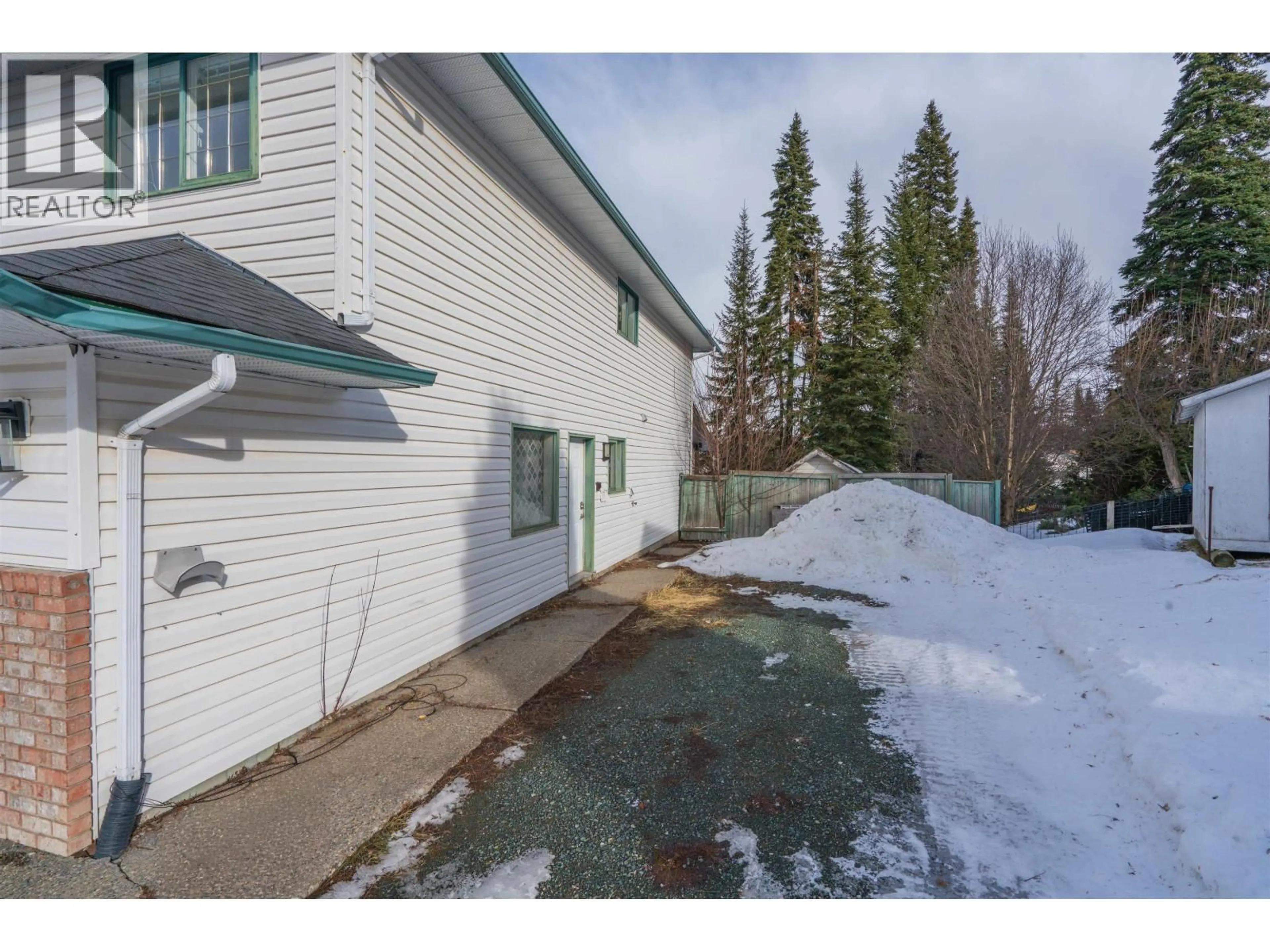 Unknown for 6454 BURKITT ROAD, Prince George British Columbia V2K4S9