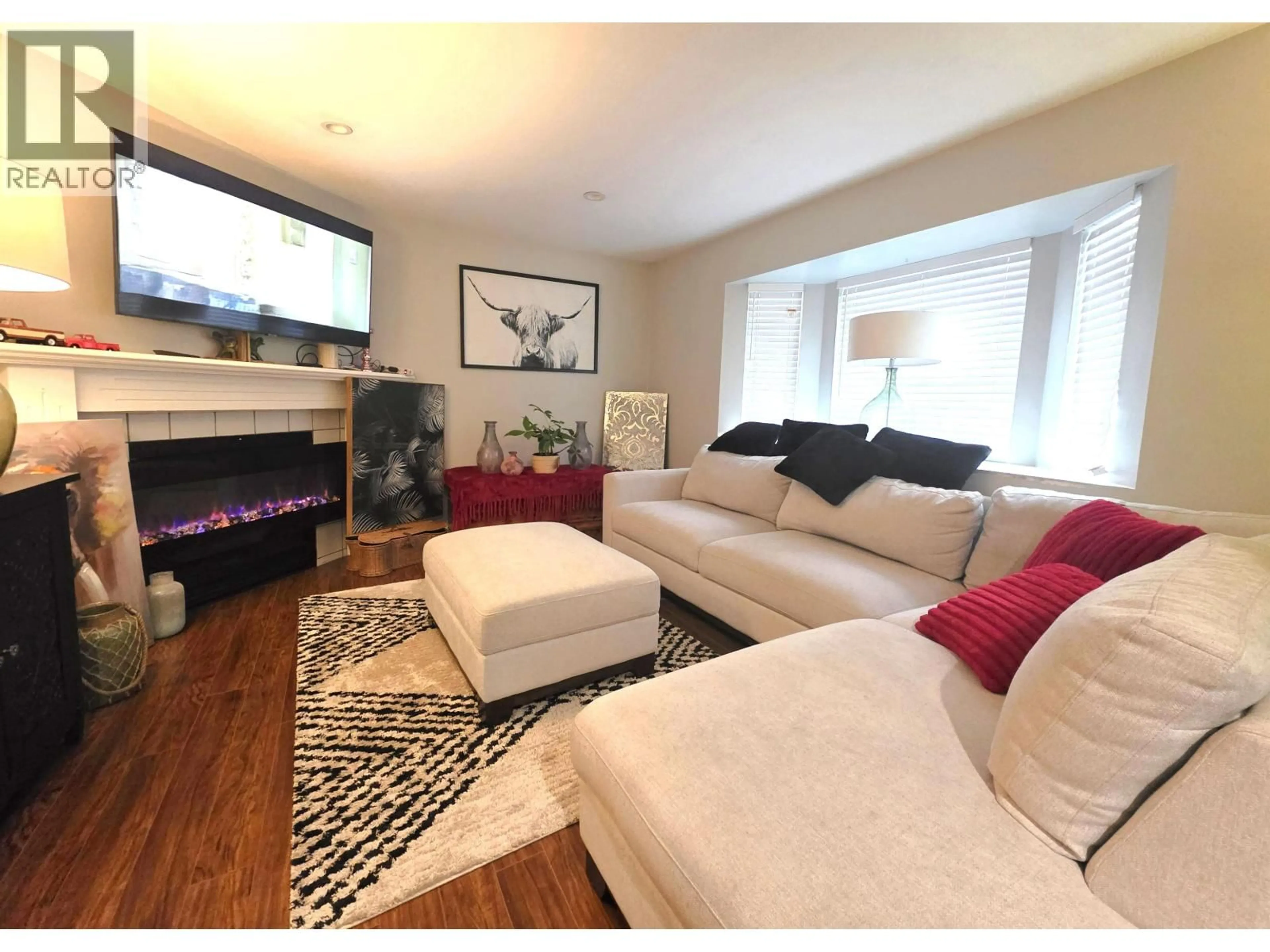 Living room with furniture, unknown for 22808 125B AVENUE, Maple Ridge British Columbia V2X0P8