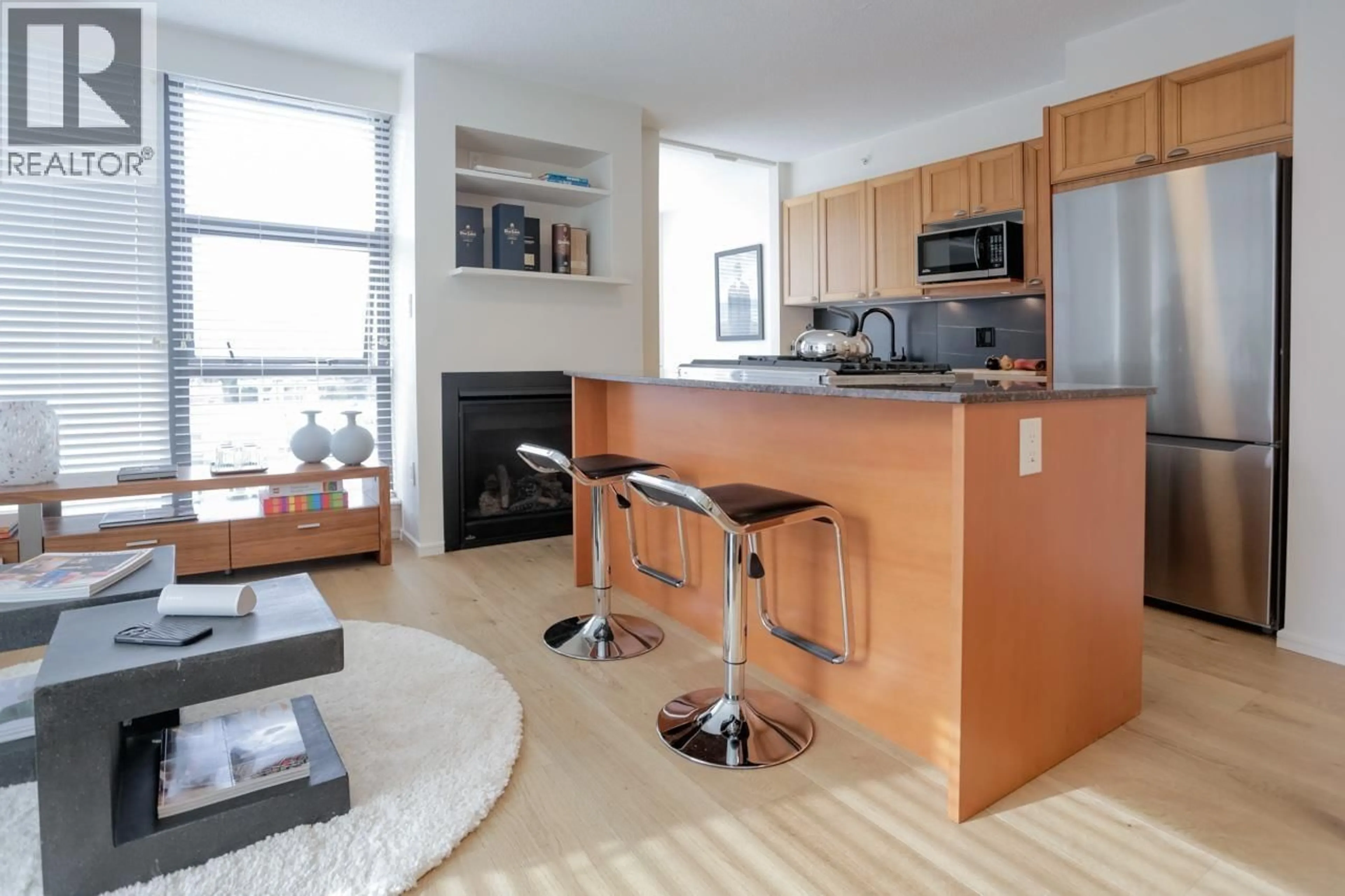 Open concept kitchen, unknown for 1001 - 1723 ALBERNI STREET, Vancouver British Columbia V6G3G9