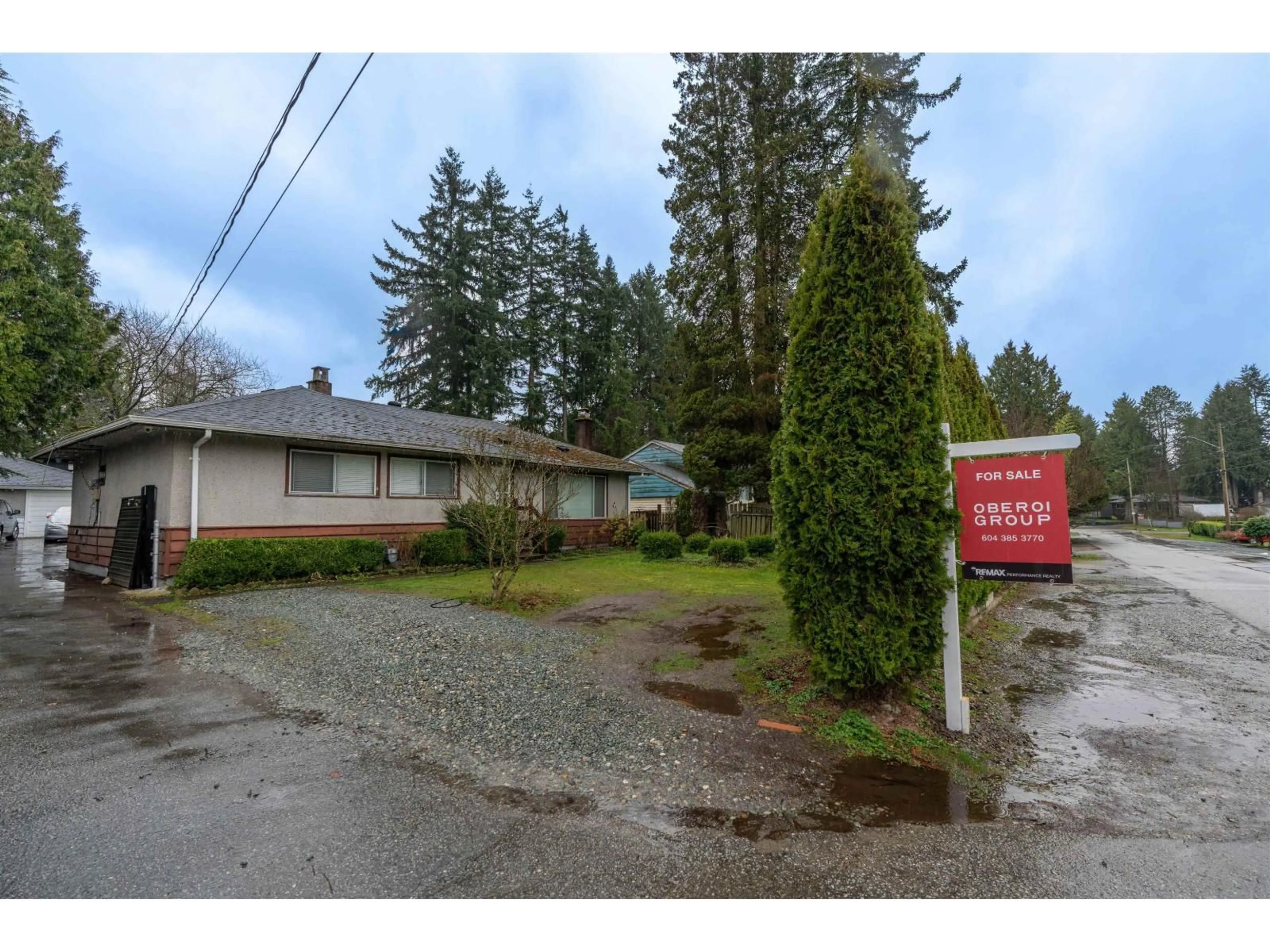 Unknown for 10246 125A STREET, Surrey British Columbia V3V4Z5