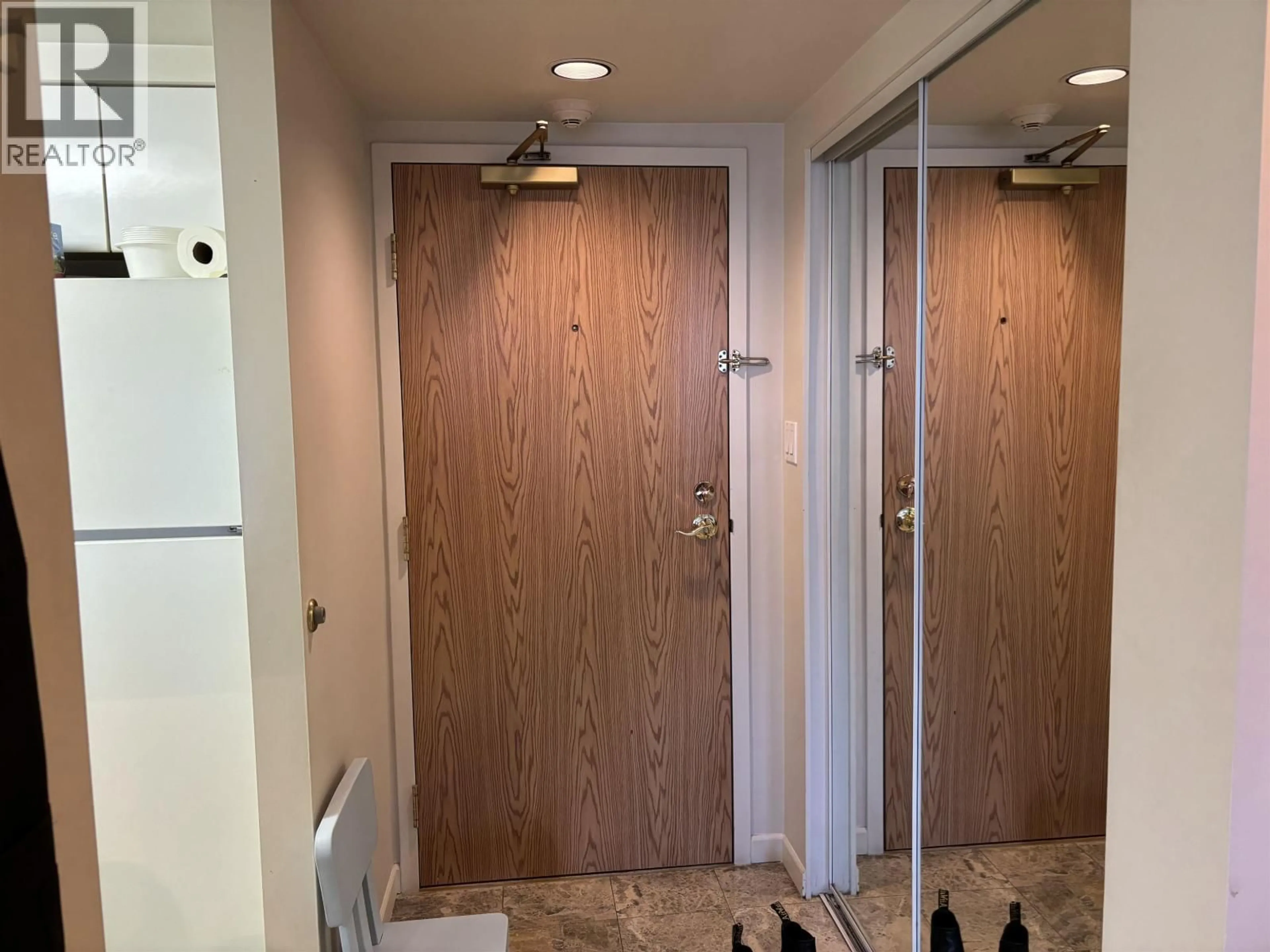 Unknown for 1007 - 9633 MANCHESTER DRIVE, Burnaby British Columbia V3N4Y9