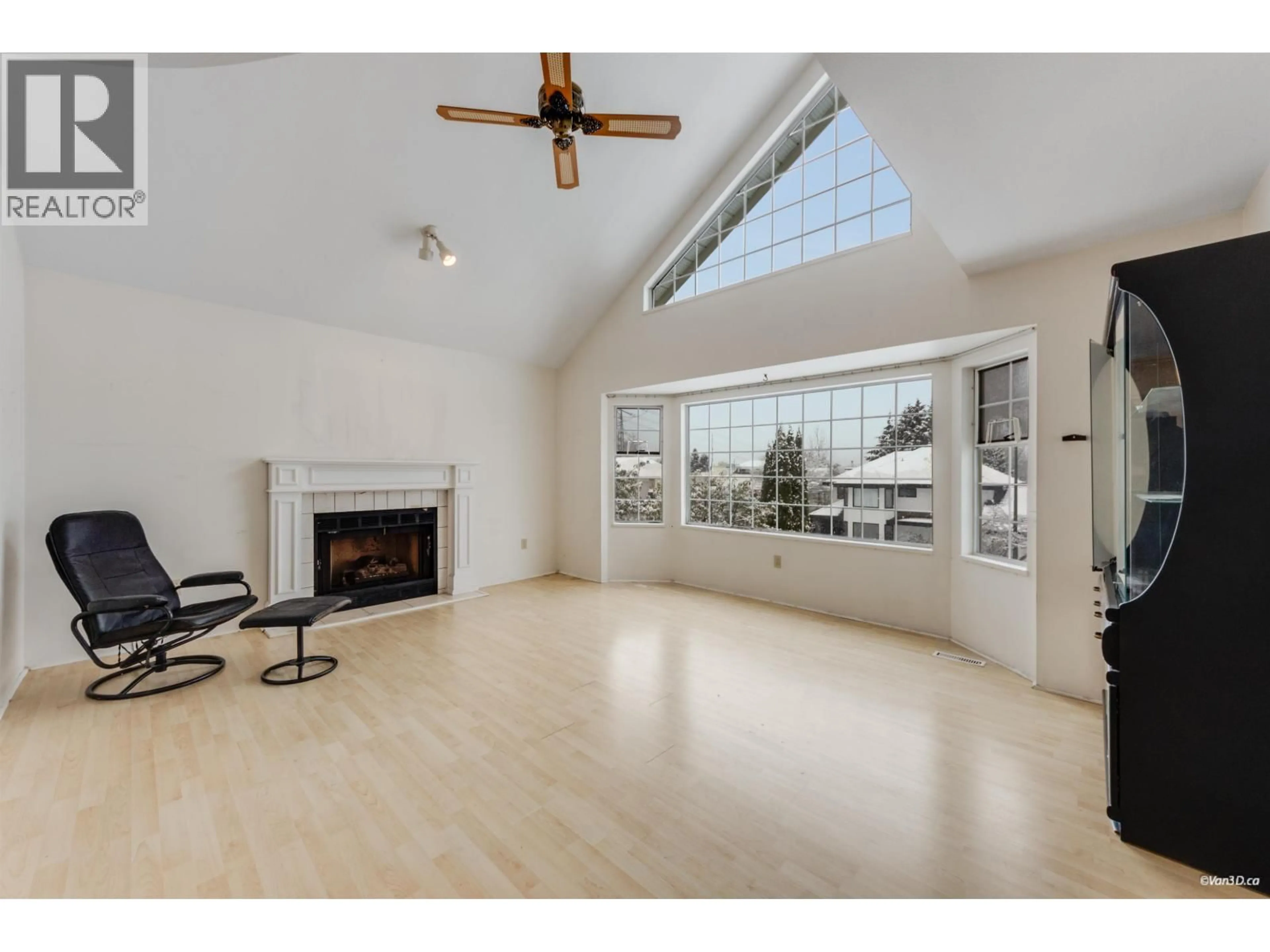 A pic of a room for 3178 LEEWARD COURT, Coquitlam British Columbia V3C5A9