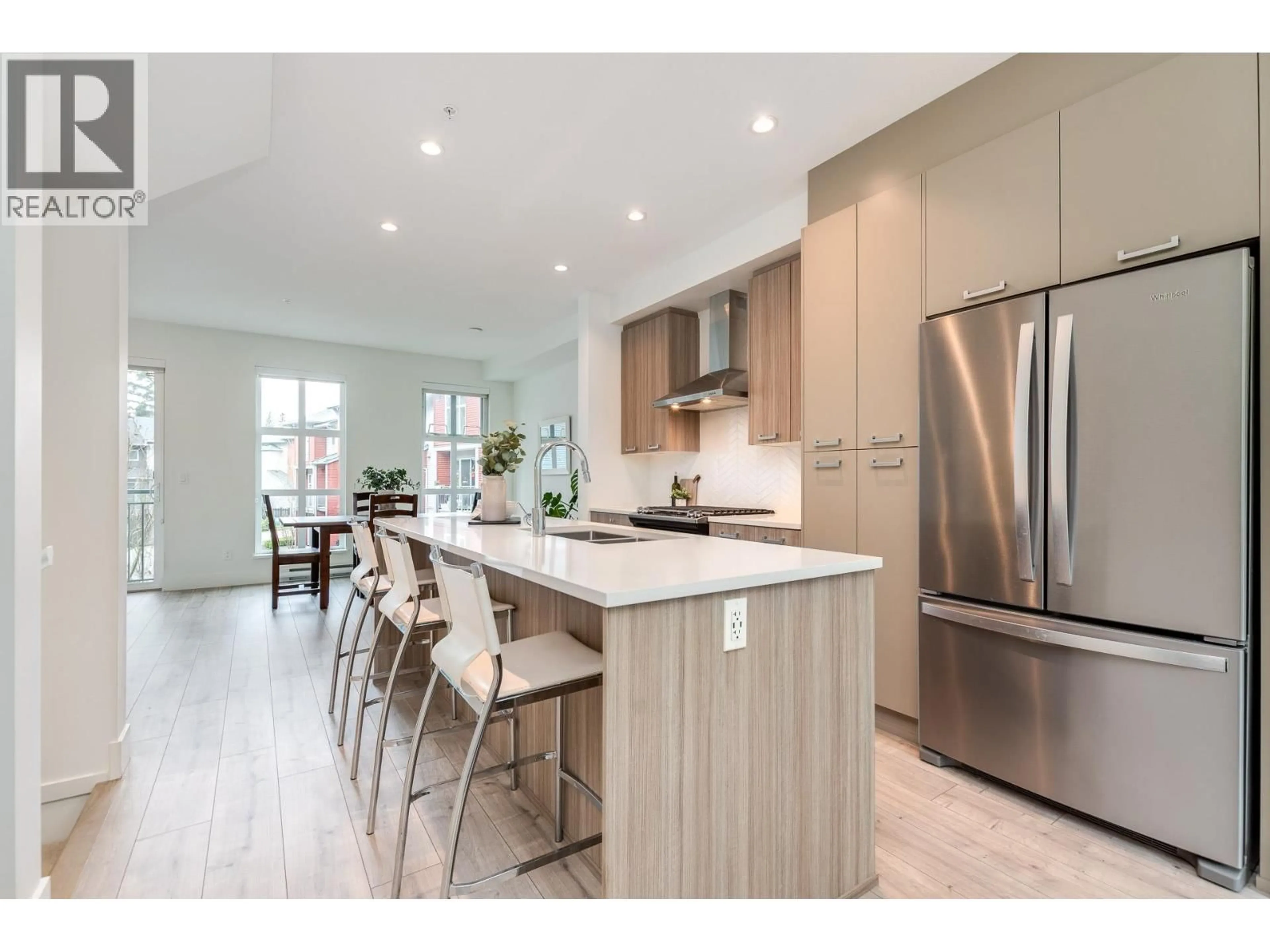 Open concept kitchen, wood/laminate floor for 58 - 24076 112 AVENUE, Maple Ridge British Columbia V2W0K2