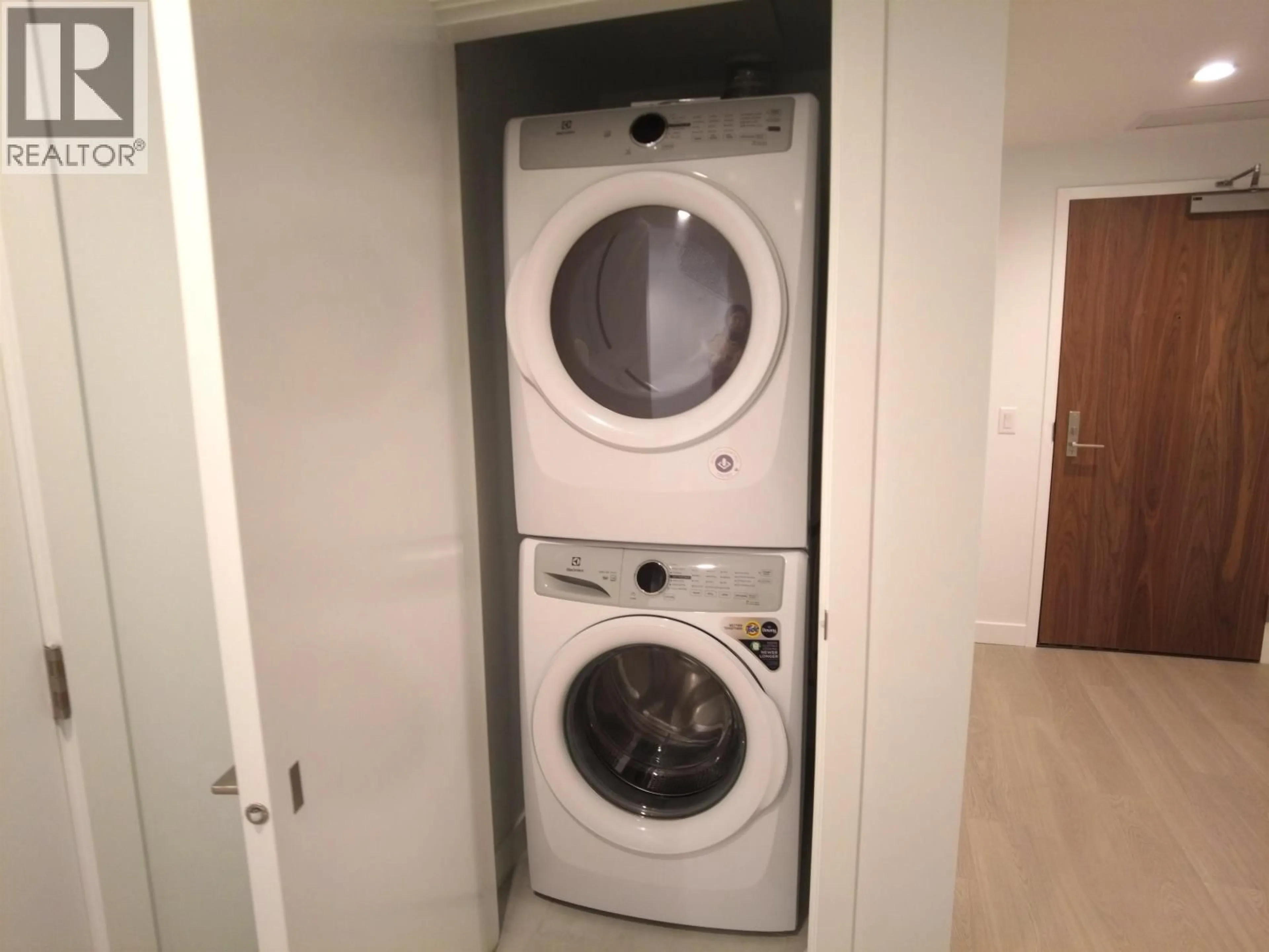 Laundry room for 307 - 6537 TELFORD AVENUE, Burnaby British Columbia V5H0K9