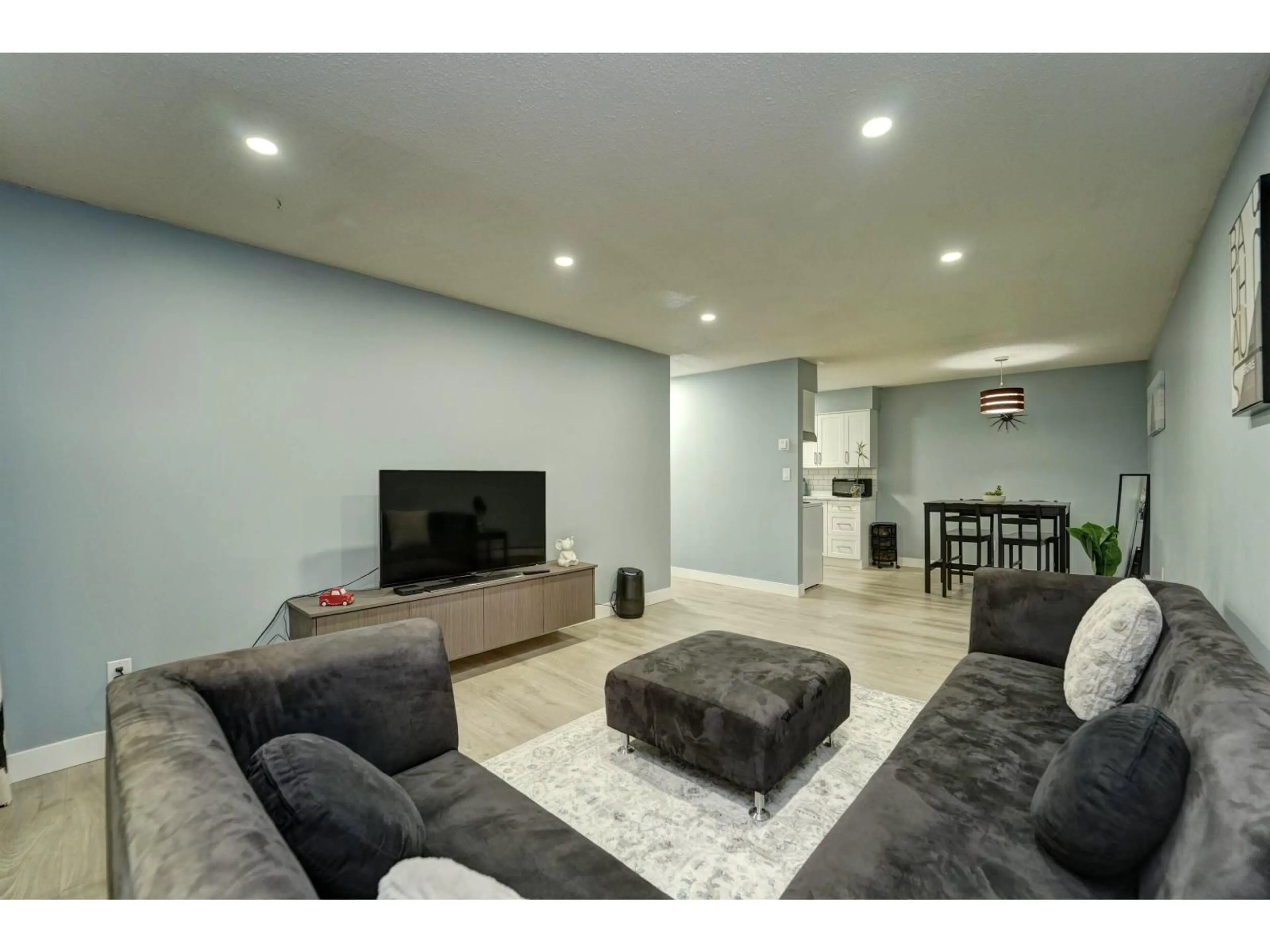 Unknown for 202 - 33450 GEORGE FERGUSON WAY, Abbotsford British Columbia V2S2L8