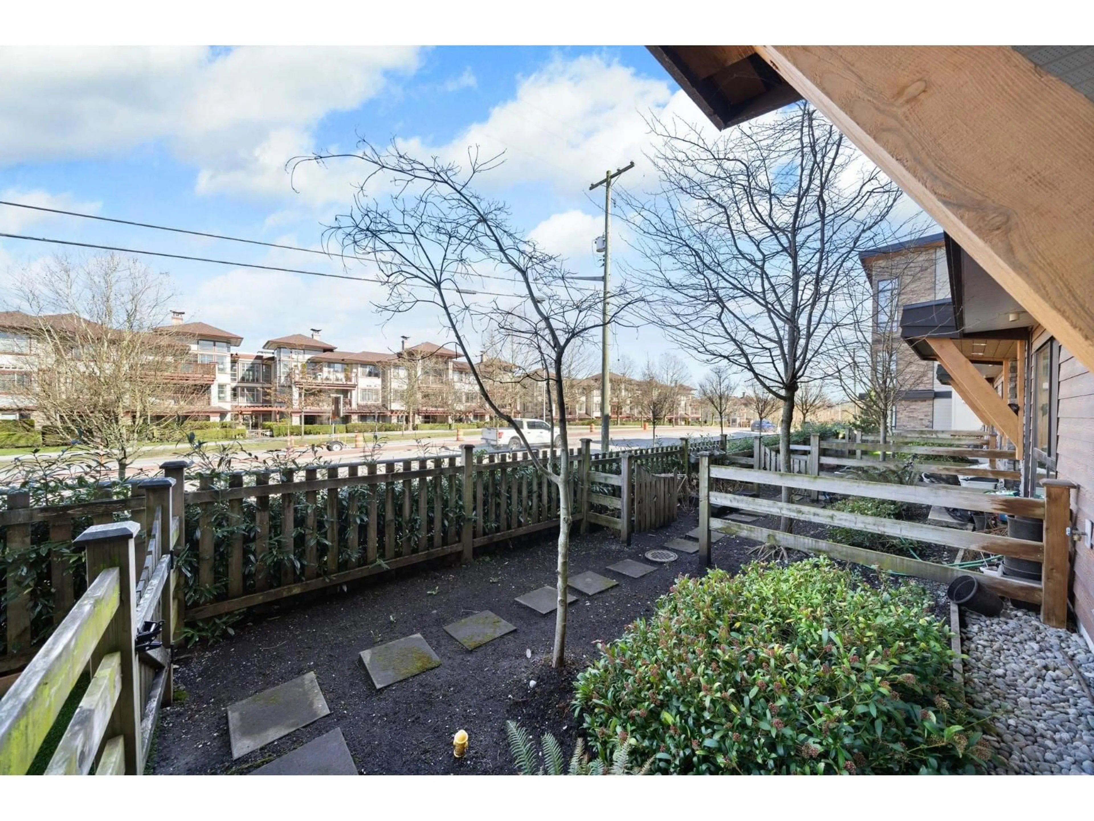 Patio, street for 164 - 16488 64 AVENUE, Surrey British Columbia V3S6X6