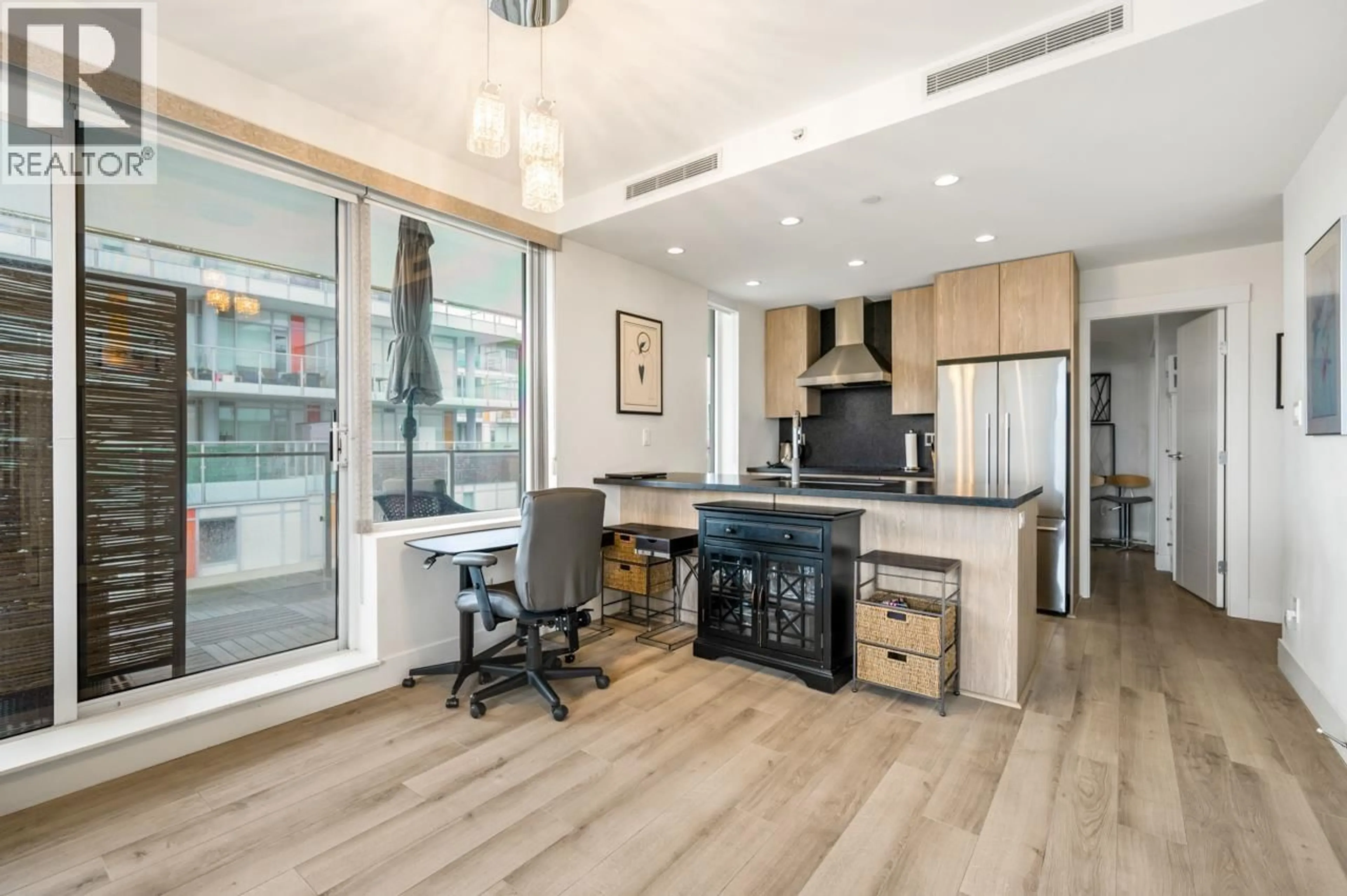 Open concept kitchen, unknown for 717 - 10788 NO. 5 ROAD, Richmond British Columbia V6W0B7