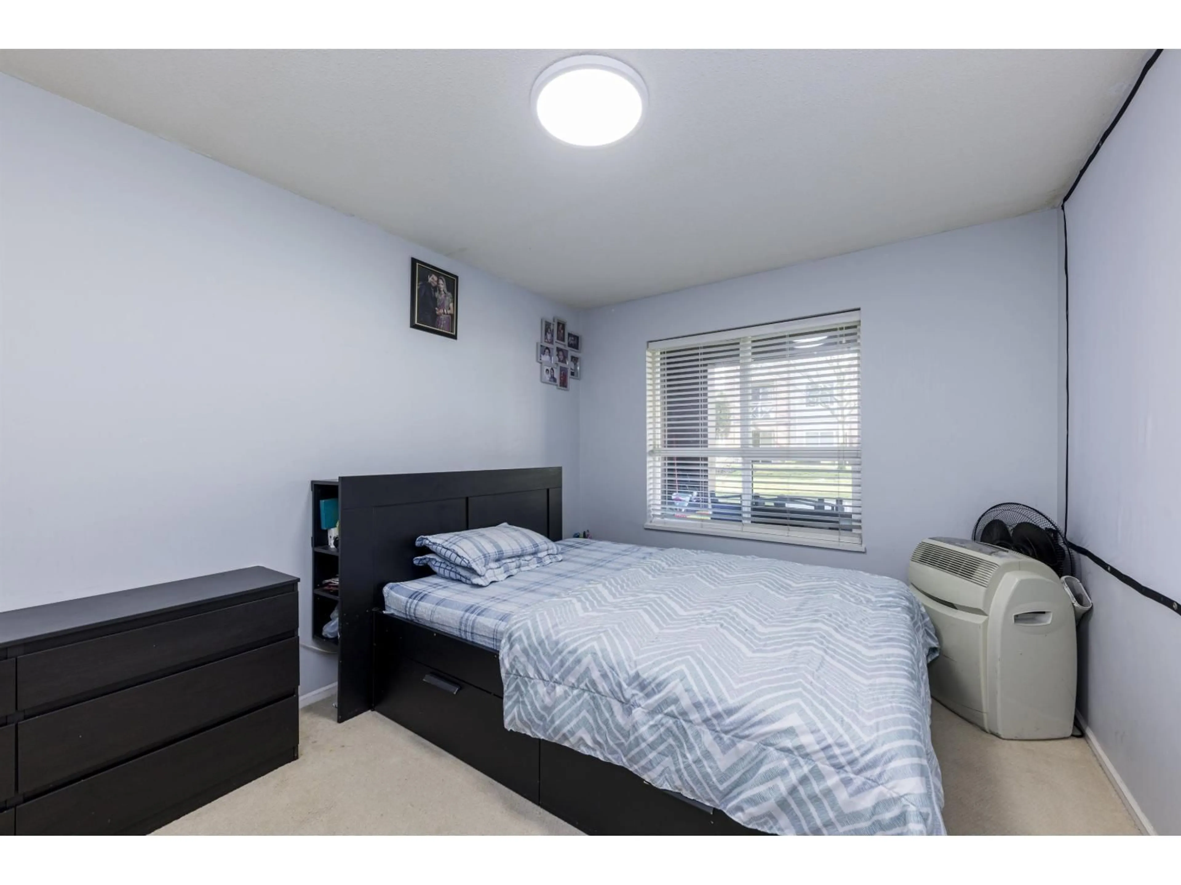 Bedroom with bed, unknown for 118 - 8068 120A STREET, Surrey British Columbia V3W3P3