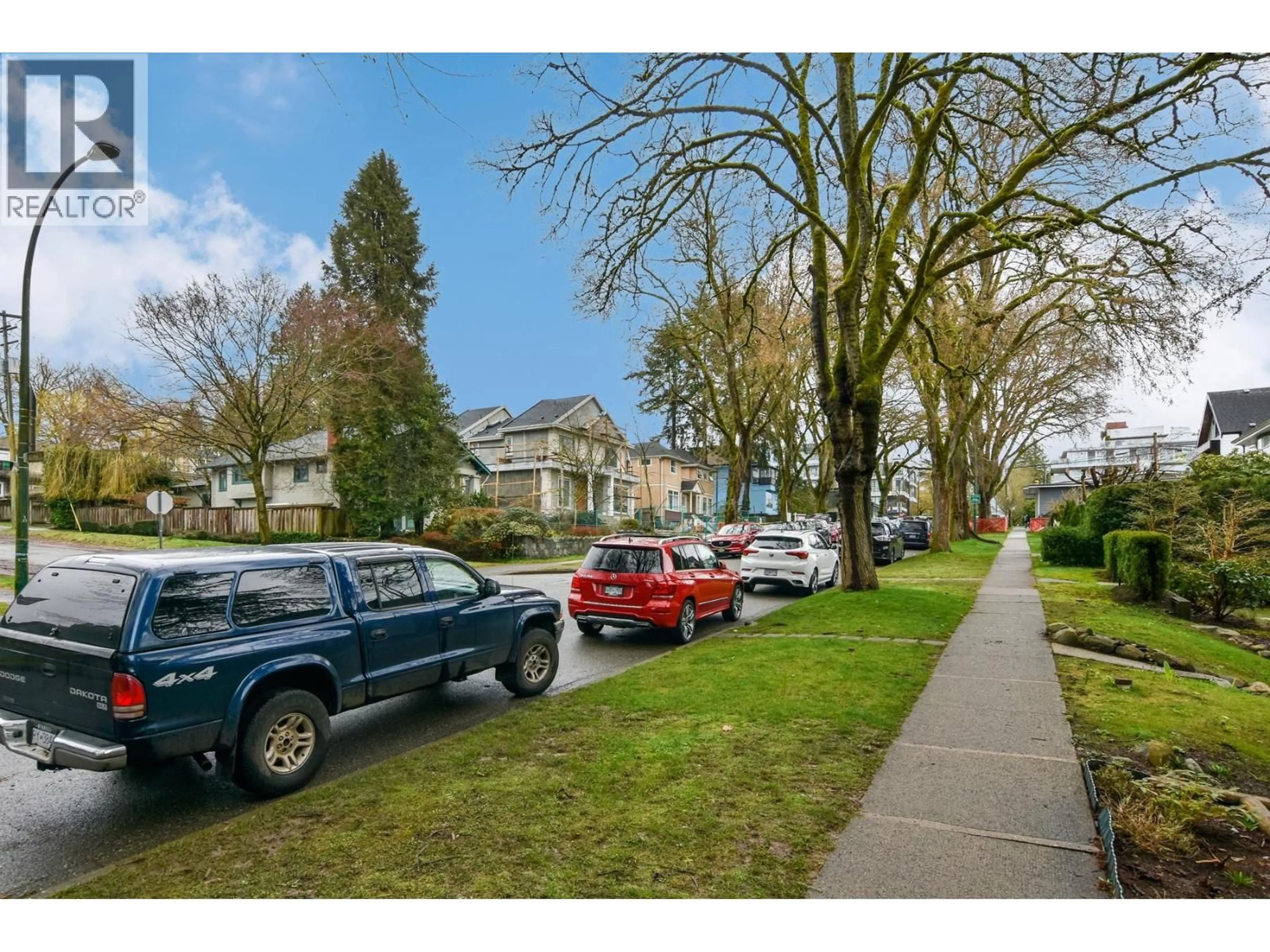 A pic from outside/outdoor area/front of a property/back of a property/a pic from drone, street for 3716 29TH AVENUE, Vancouver British Columbia V6S1T4
