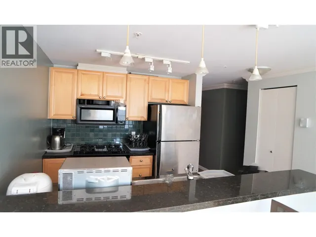 906 - 928 RICHARDS STREET, Vancouver 3