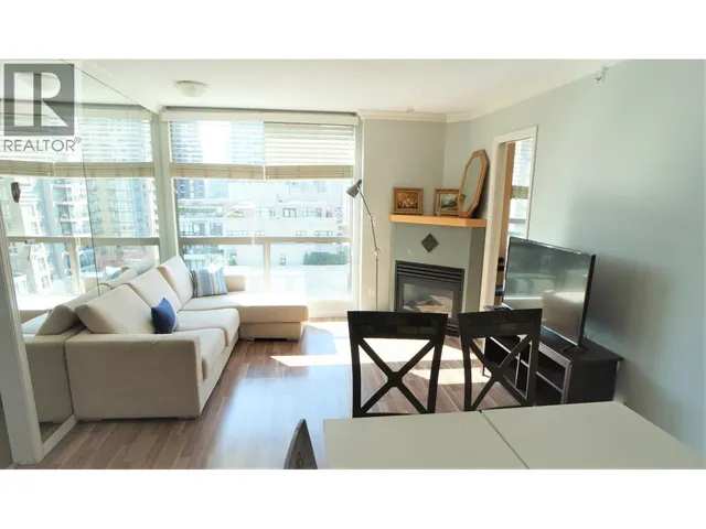 906 - 928 RICHARDS STREET, Vancouver 4