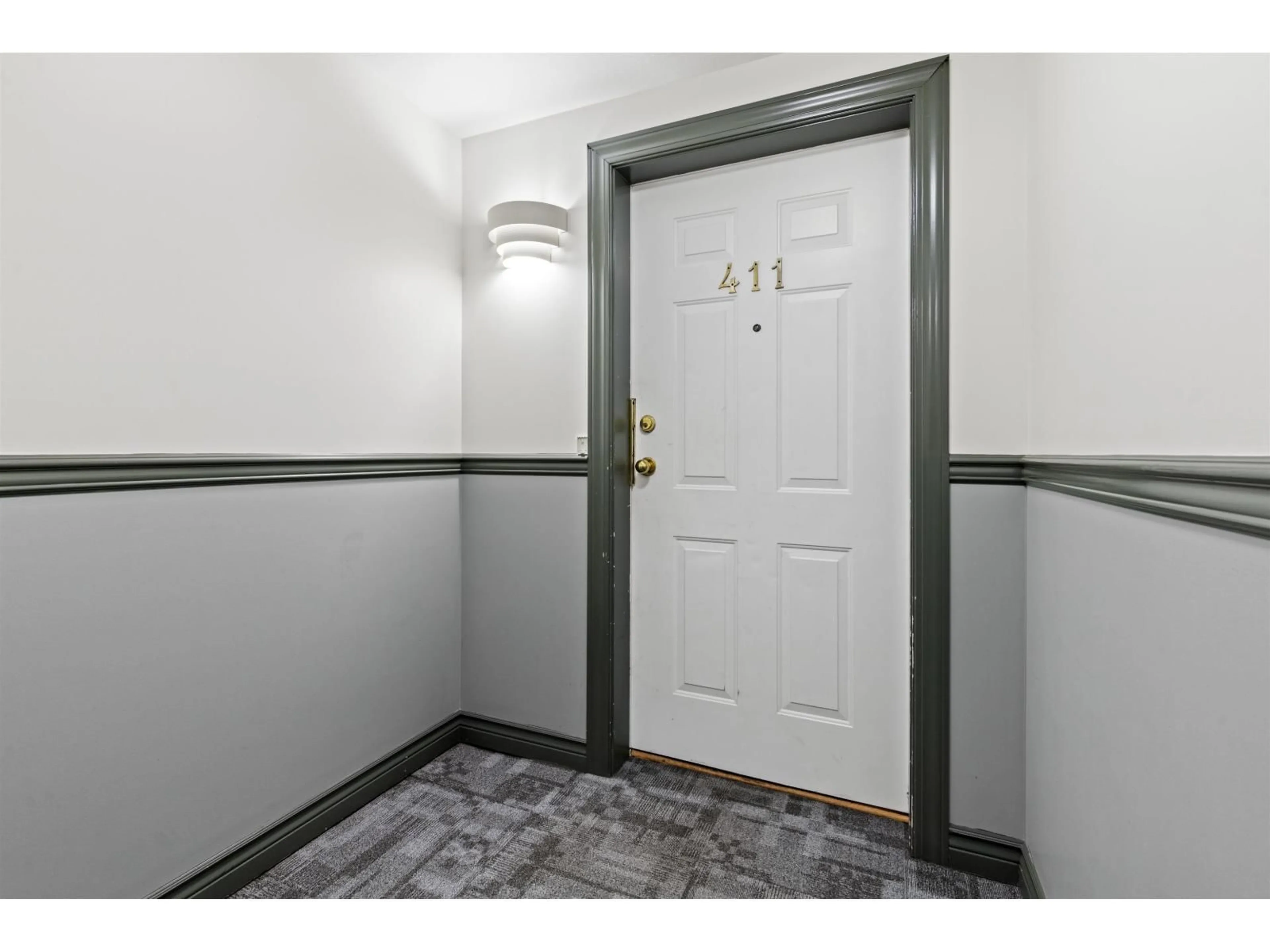 Unknown for 411 - 8142 120A STREET, Surrey British Columbia V3W0N1