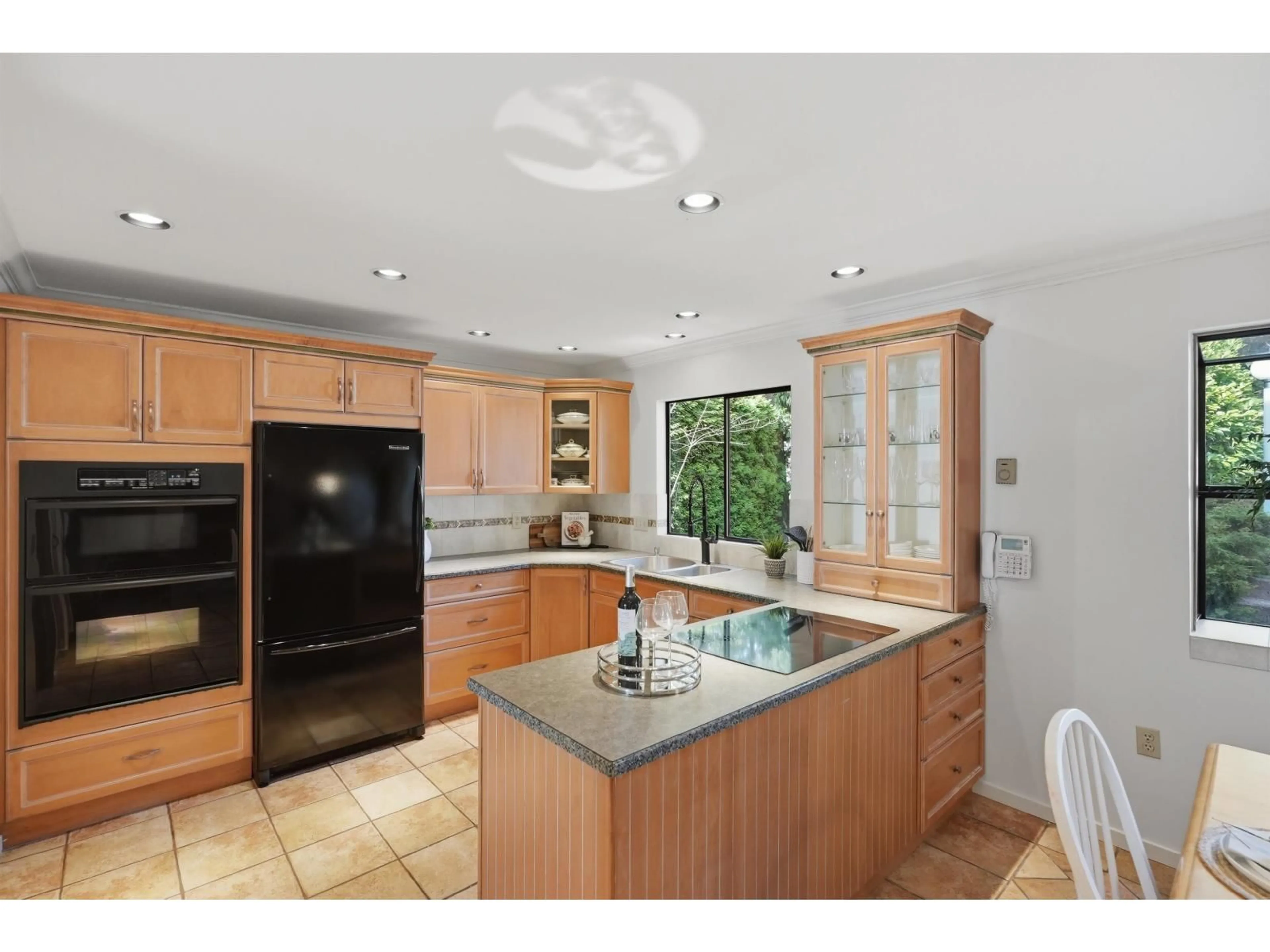 Unknown for 11109 PROSPECT DRIVE, Delta British Columbia V4E2R4