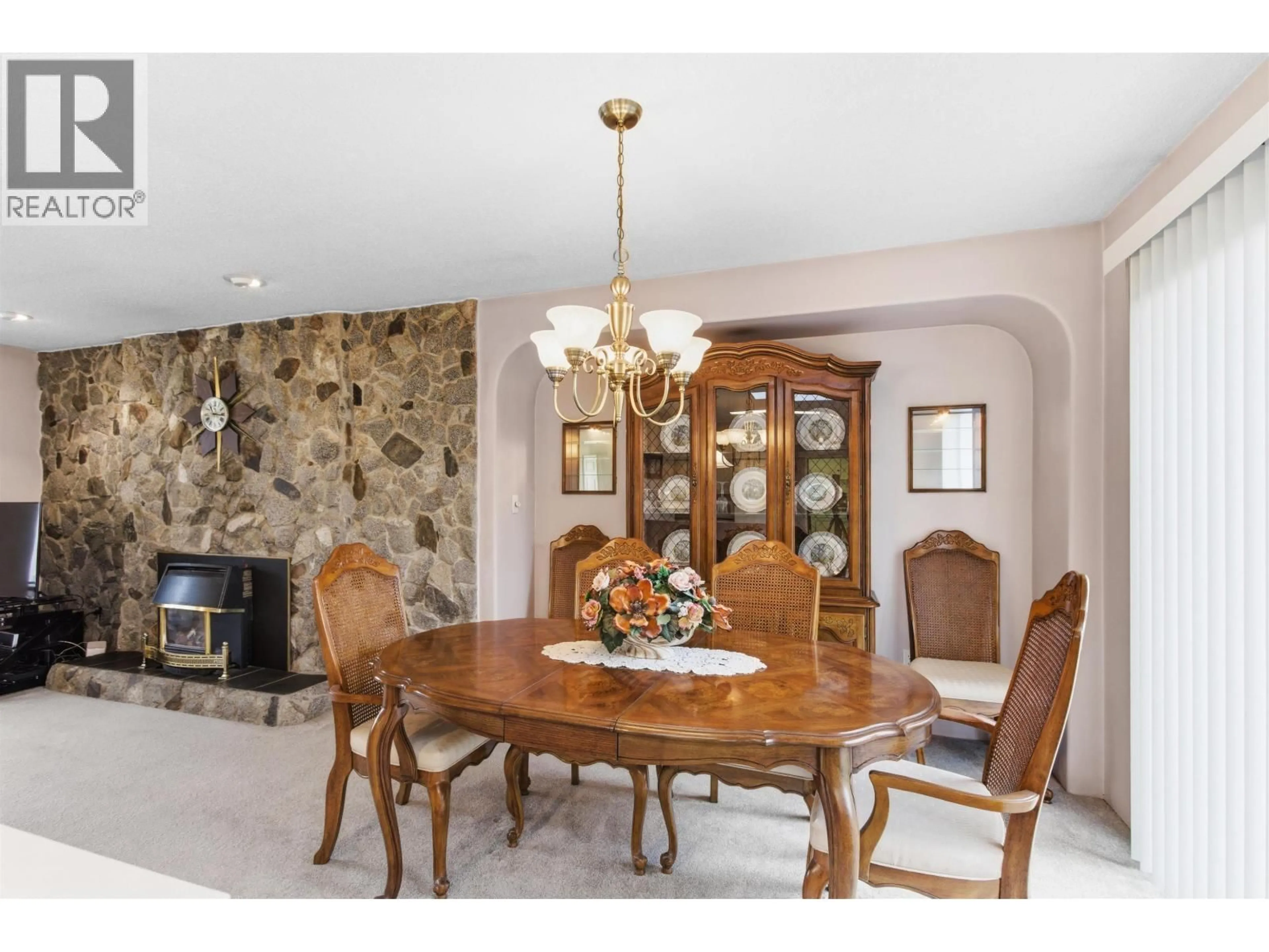 Dining room, ceramic/tile floor for 22641 BROWN AVENUE, Maple Ridge British Columbia V2X3R6