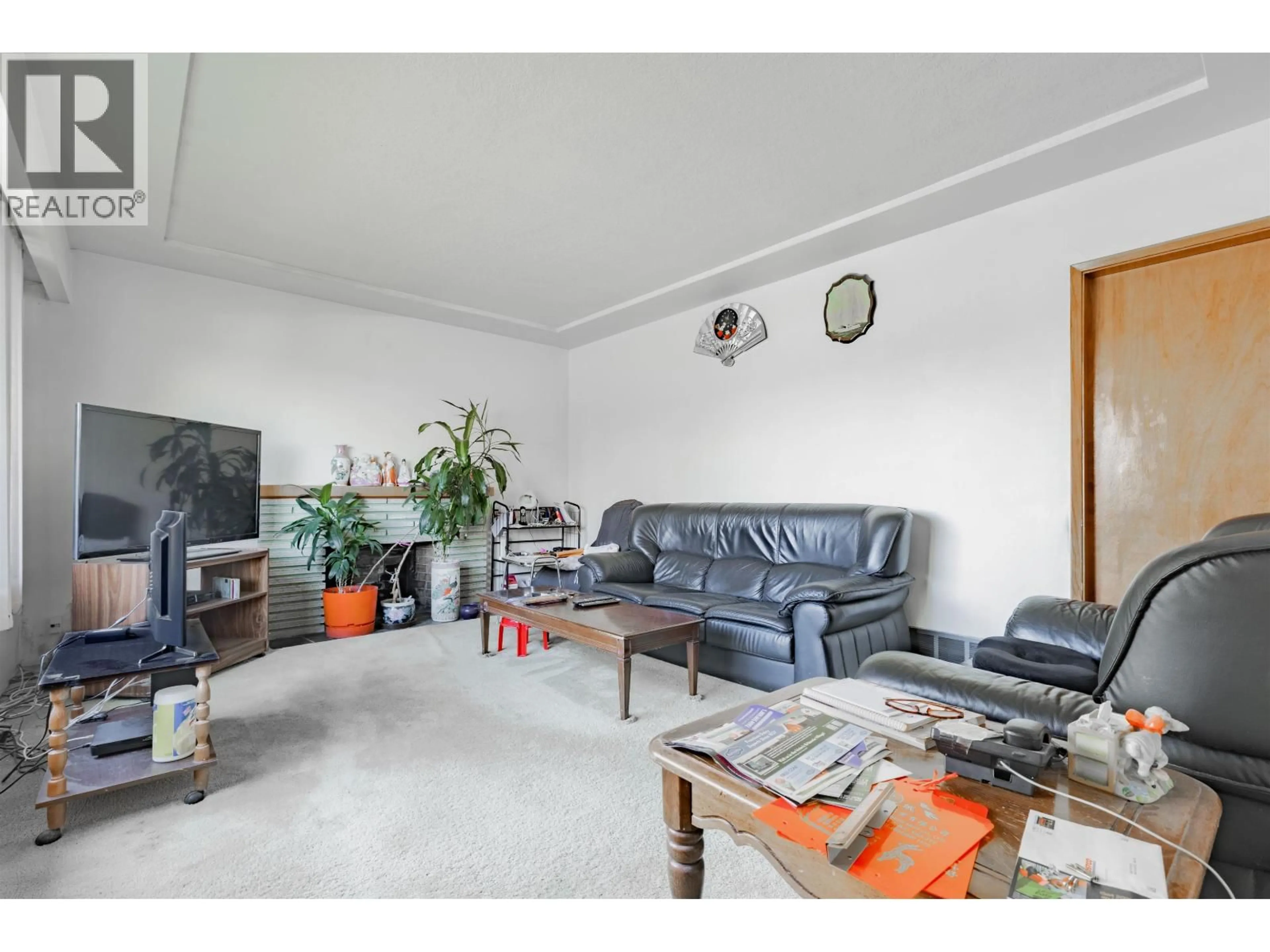 Living room with furniture, unknown for 2630 1ST AVENUE, Vancouver British Columbia V5M1A5