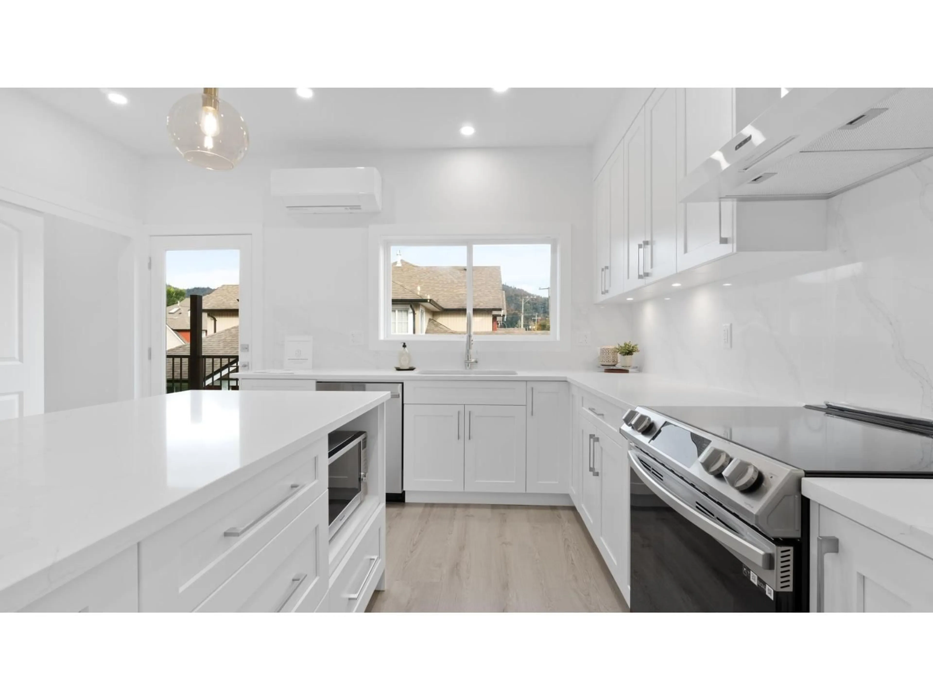 Open concept kitchen, unknown for 6 - 1655 AGASSIZ ROSEDALE NO 9 HIGHWAY, Agassiz British Columbia V0M1A2