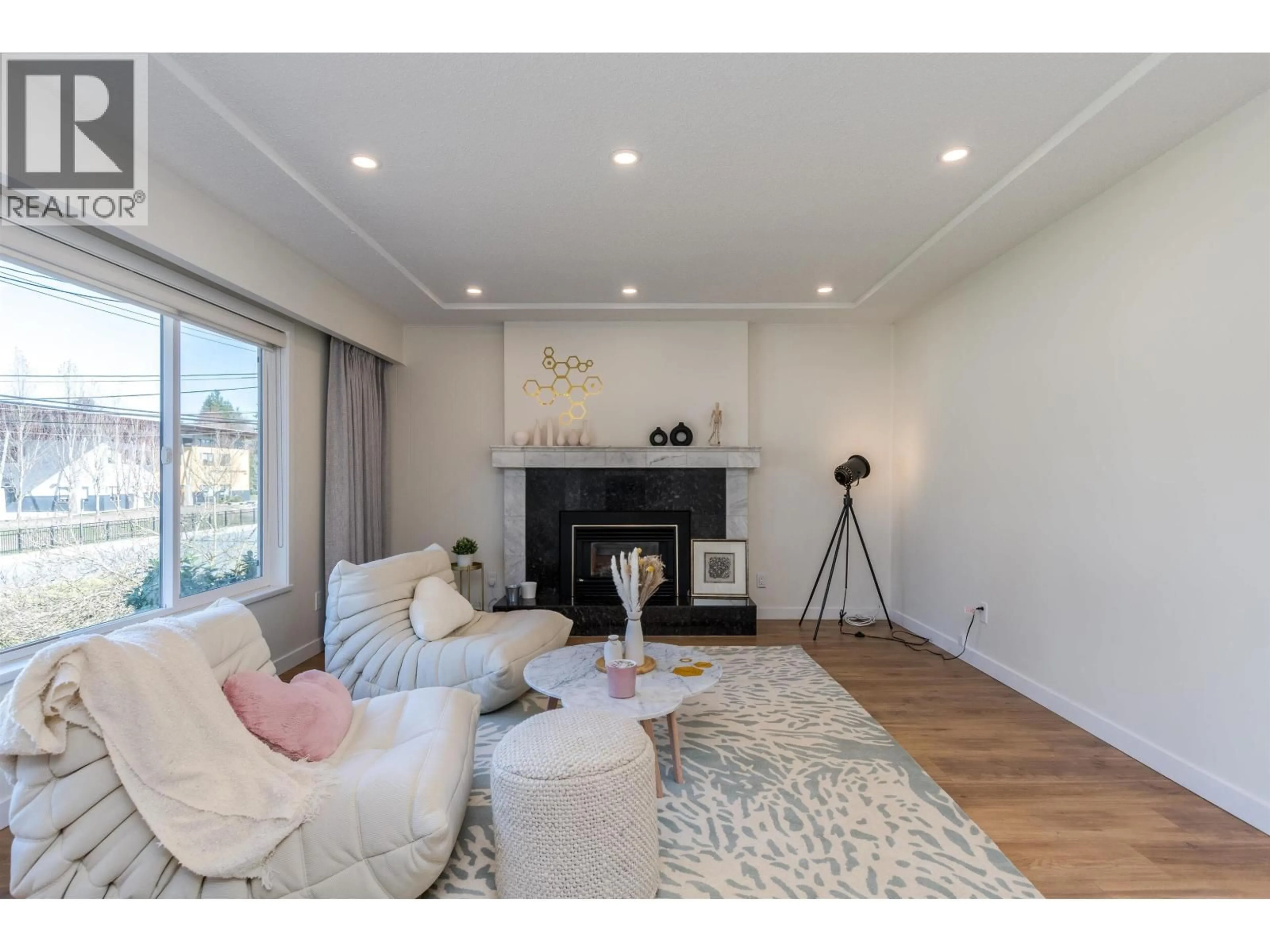 Living room with furniture, wood/laminate floor for 1790 WESTMINSTER AVENUE, Port Coquitlam British Columbia V3B1E2