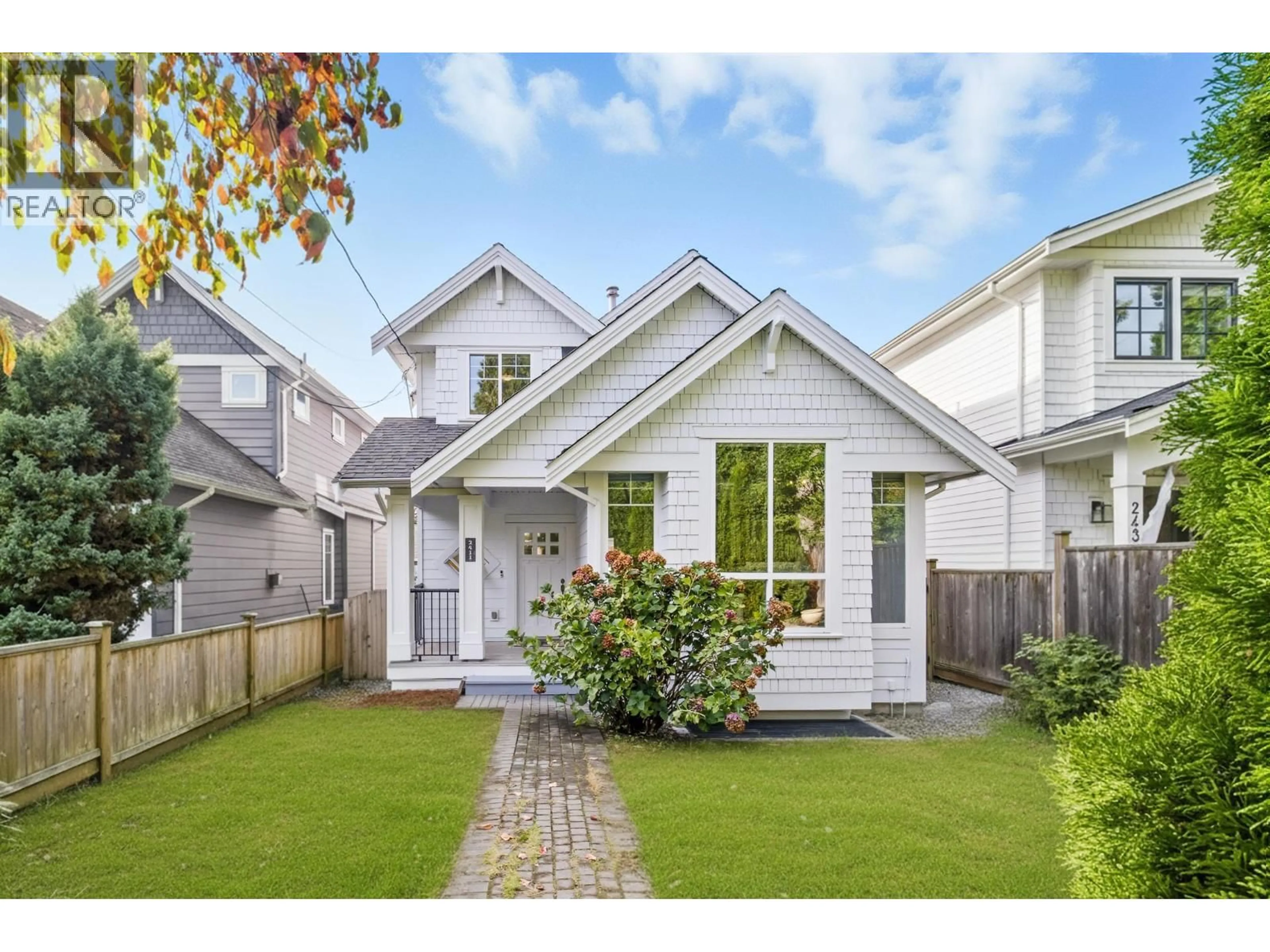 Home with vinyl exterior material, street for 2411 GEORGE STREET, North Vancouver British Columbia V7P2N4