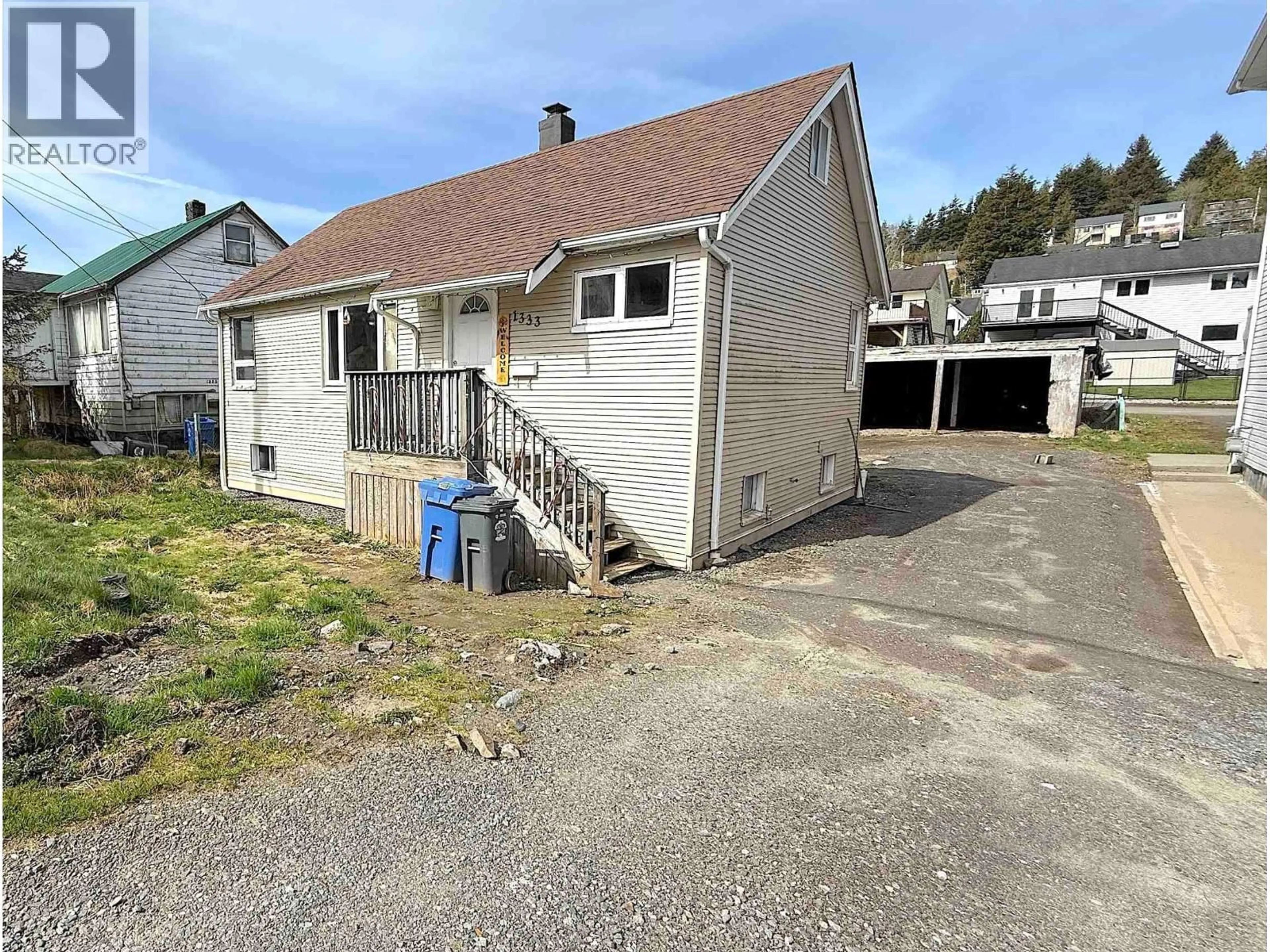 A pic from outside/outdoor area/front of a property/back of a property/a pic from drone, street for 1333 8TH AVENUE, Prince Rupert British Columbia V8J2N8