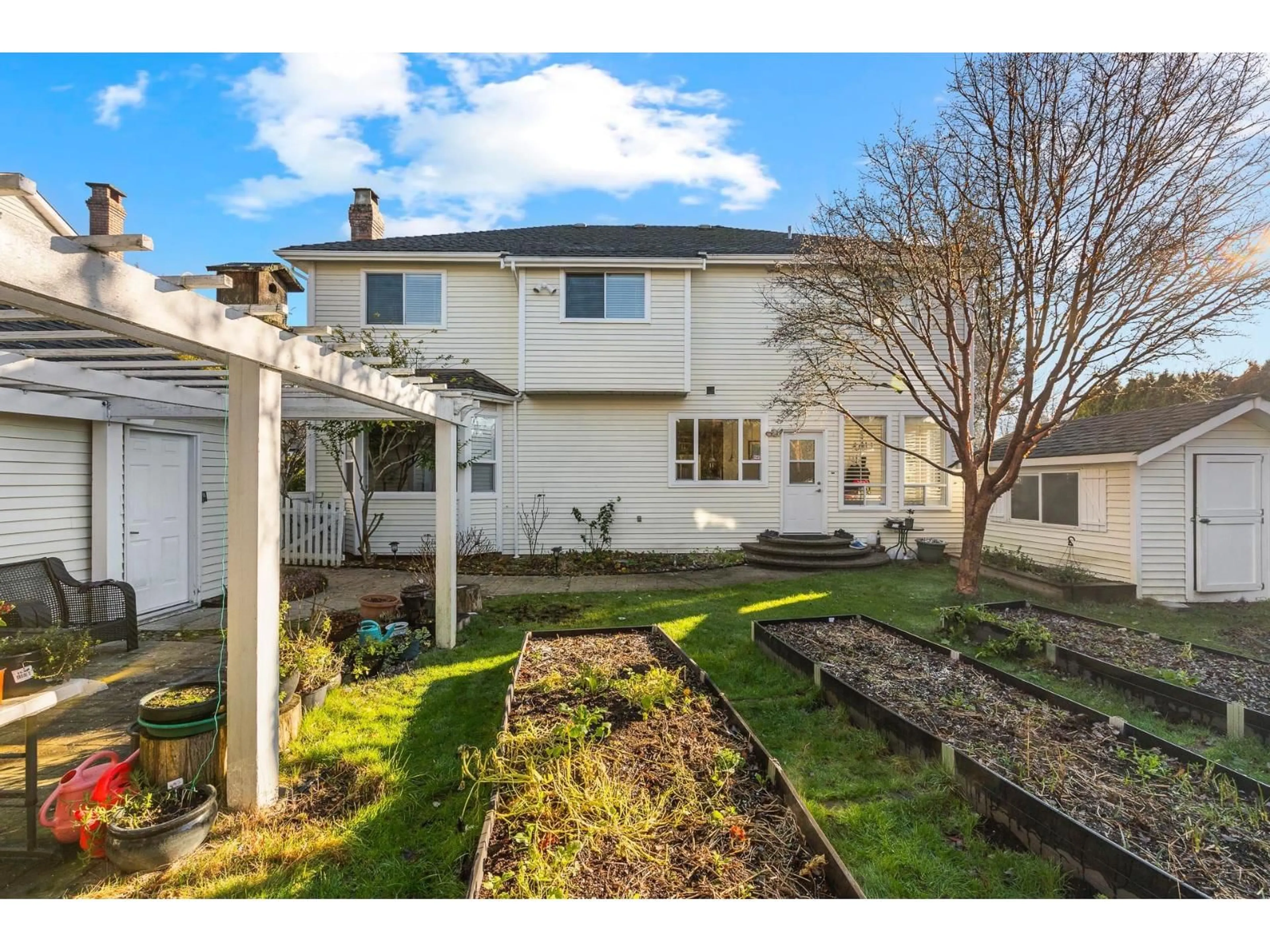 A pic from outside/outdoor area/front of a property/back of a property/a pic from drone, street for 1911 131 STREET, Surrey British Columbia V4A7P1