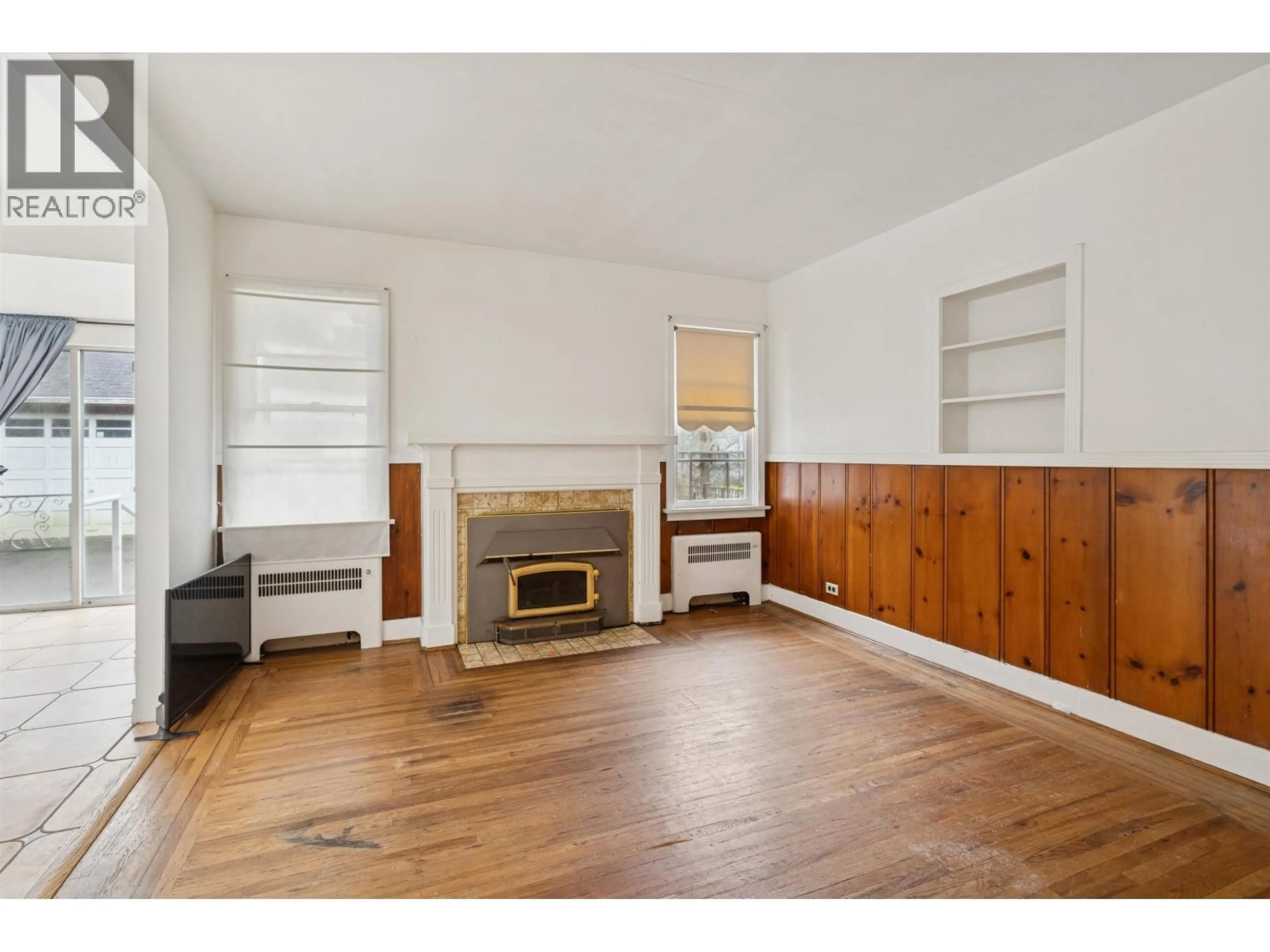 A pic of a room for 1830 33RD AVENUE, Vancouver British Columbia V6M1B2