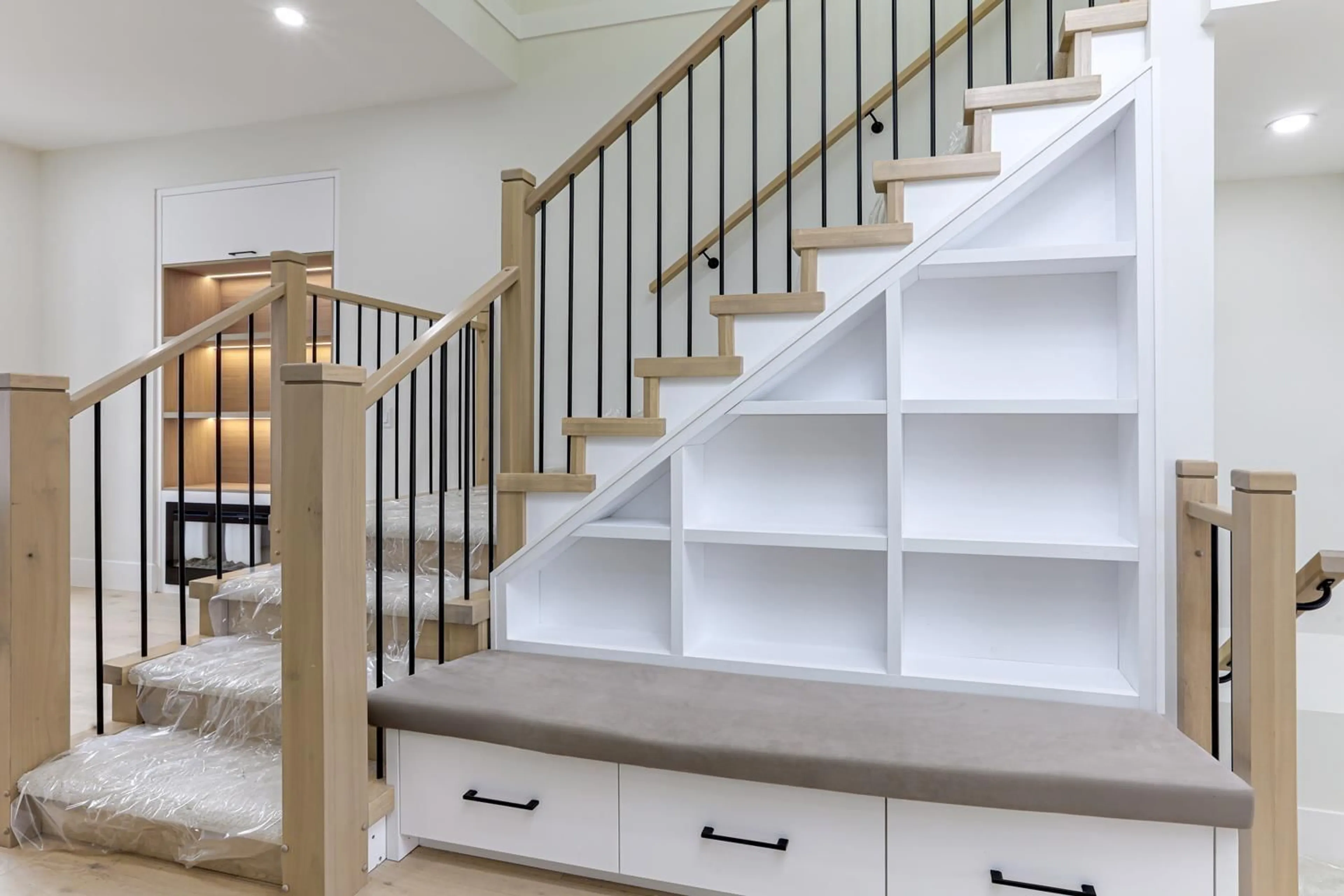 Stairs for 6914 204A STREET, Langley British Columbia V2Y1R2