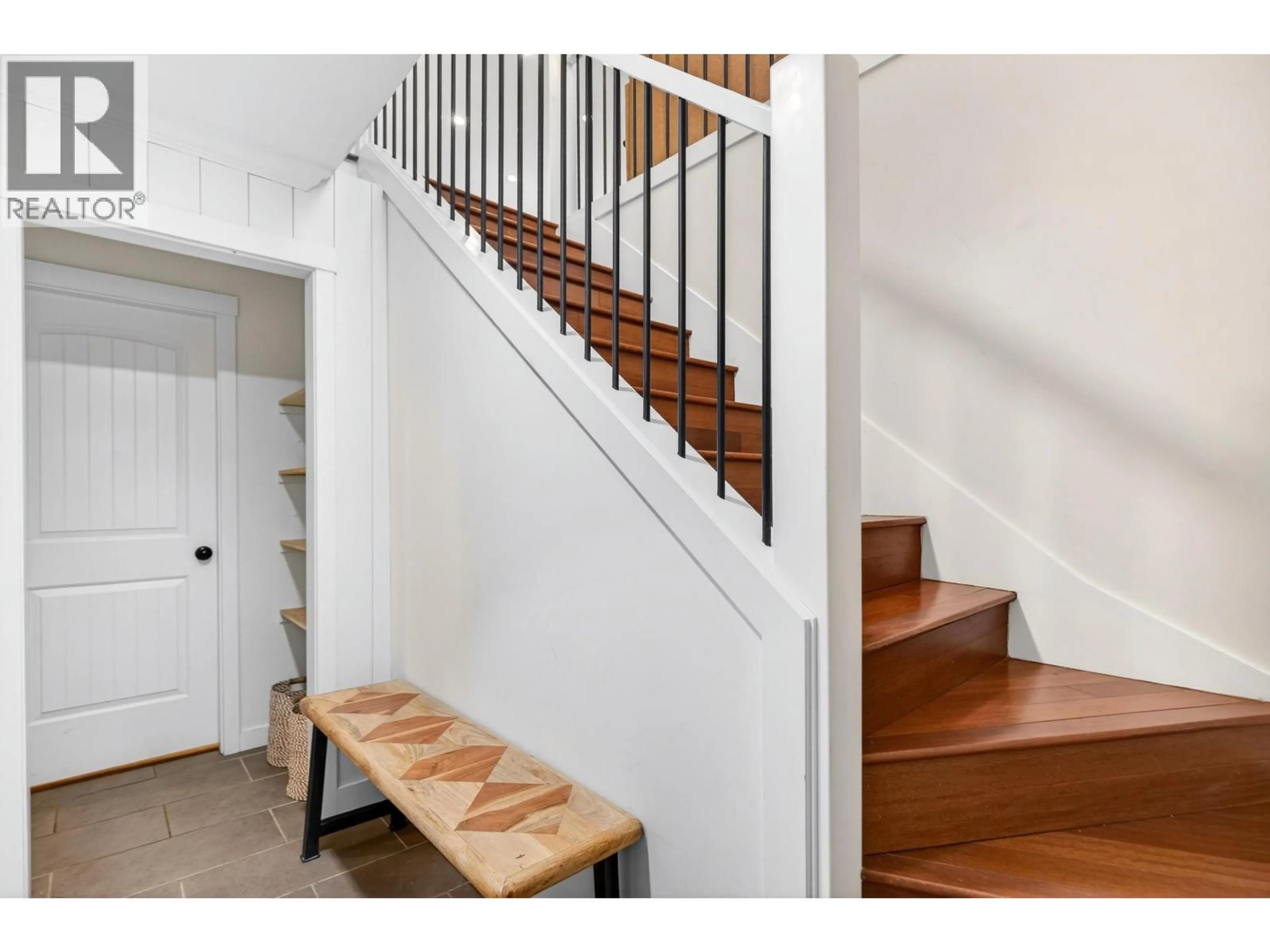 Unknown for 22707 BALABANIAN CIRCLE, Maple Ridge British Columbia V2X9N4