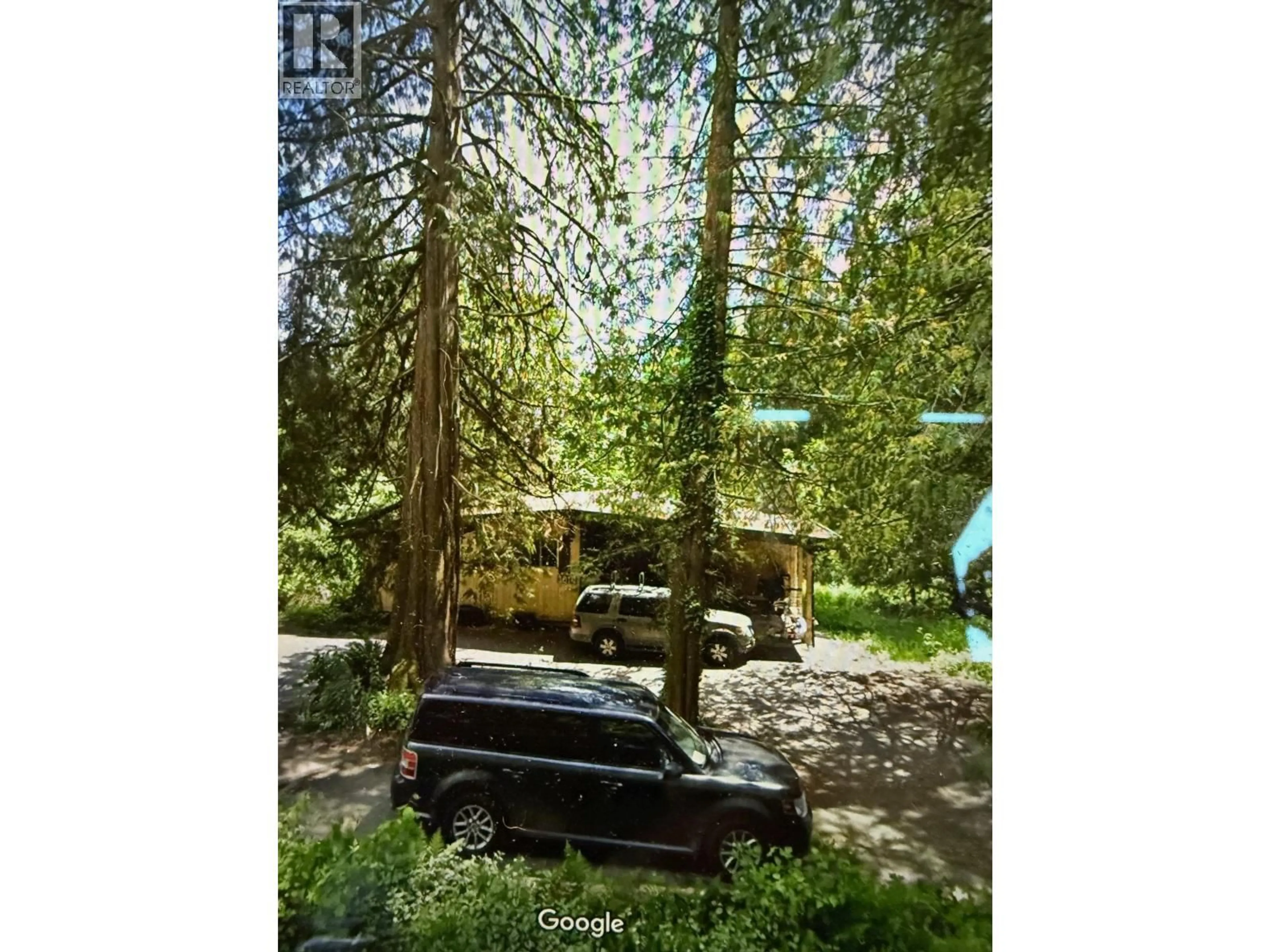 A pic from outside/outdoor area/front of a property/back of a property/a pic from drone, forest/trees view for 3614 VICTORIA DRIVE, Coquitlam British Columbia V3E3H4