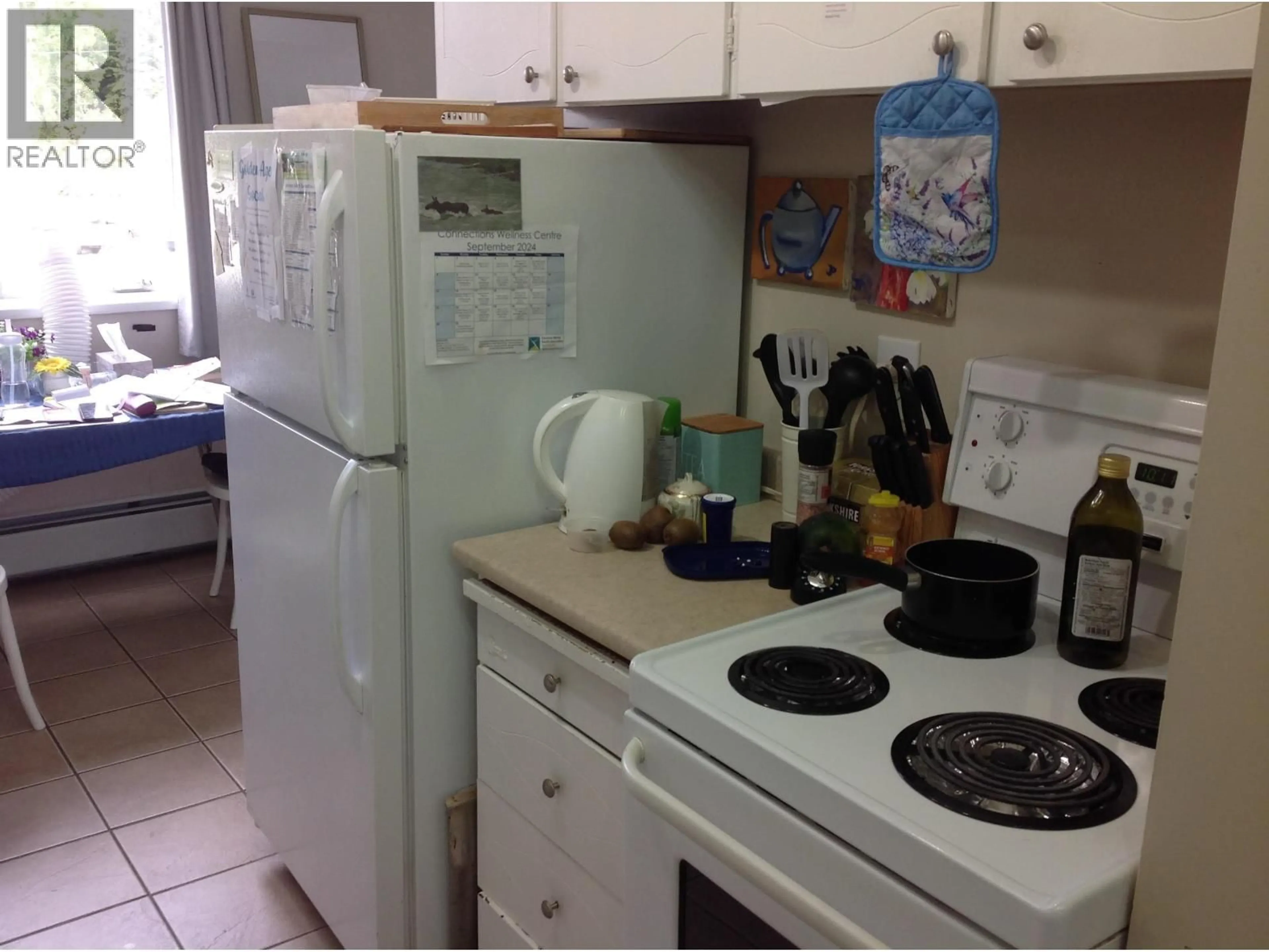 Standard kitchen, unknown for 206 - 1501 QUEENSWAY STREET, Prince George British Columbia V2L1L5