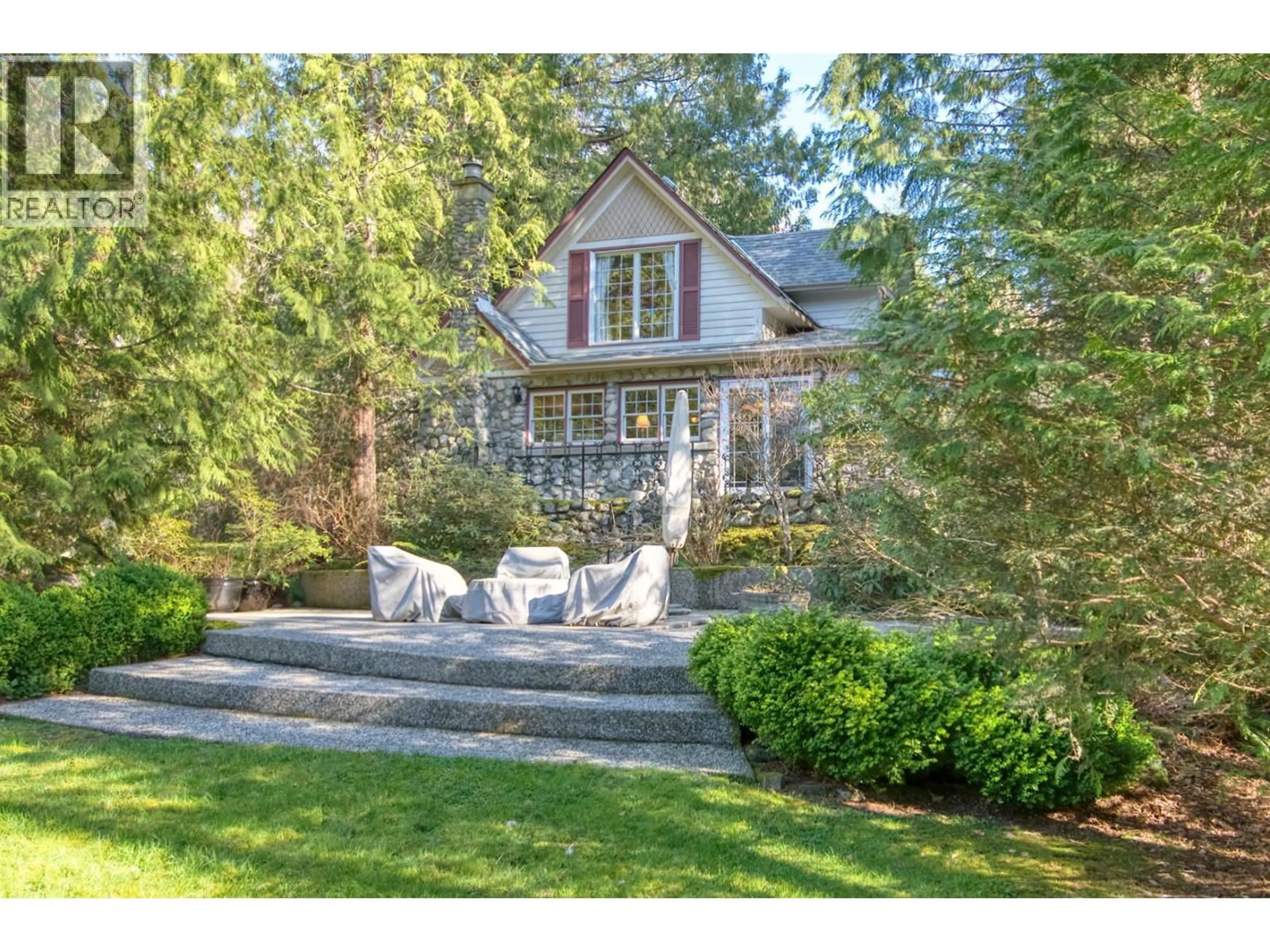 Unknown for 5487 BROOKS ROAD, Halfmoon Bay British Columbia V7Z1G1