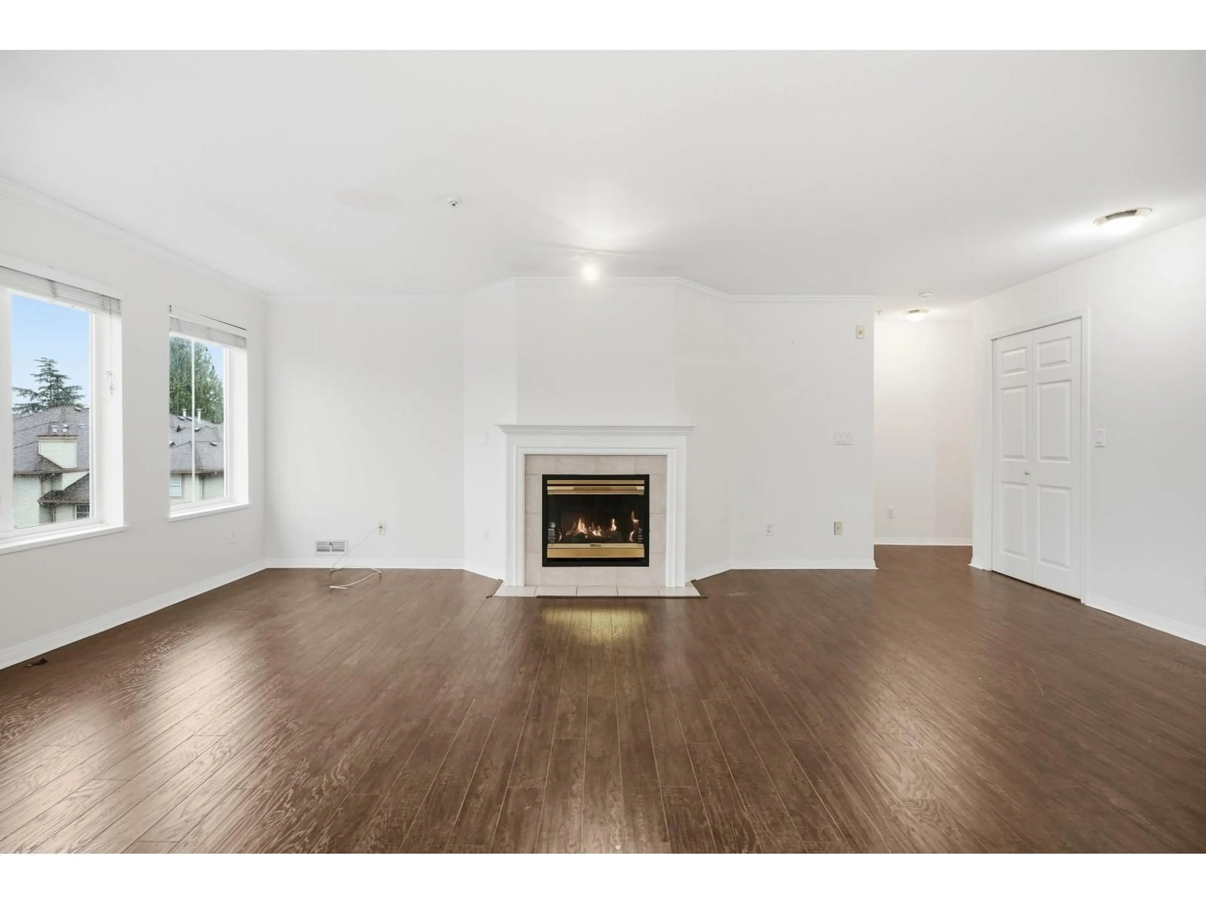 A pic of a room for 308 - 12155 75A AVENUE, Surrey British Columbia V3W1B9