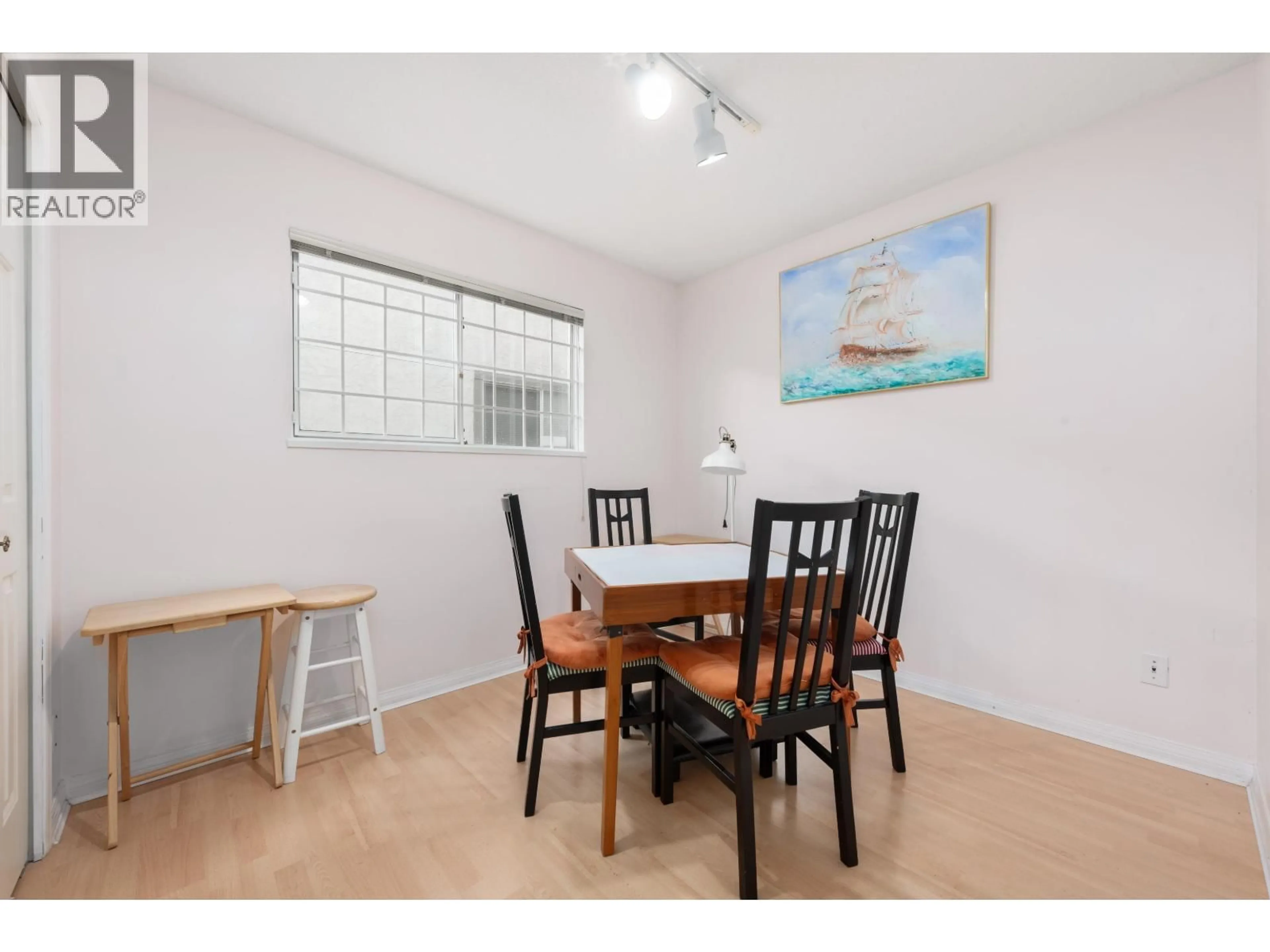Dining room, wood/laminate floor for 3606 MCKAY DRIVE, Richmond British Columbia V6X3R7