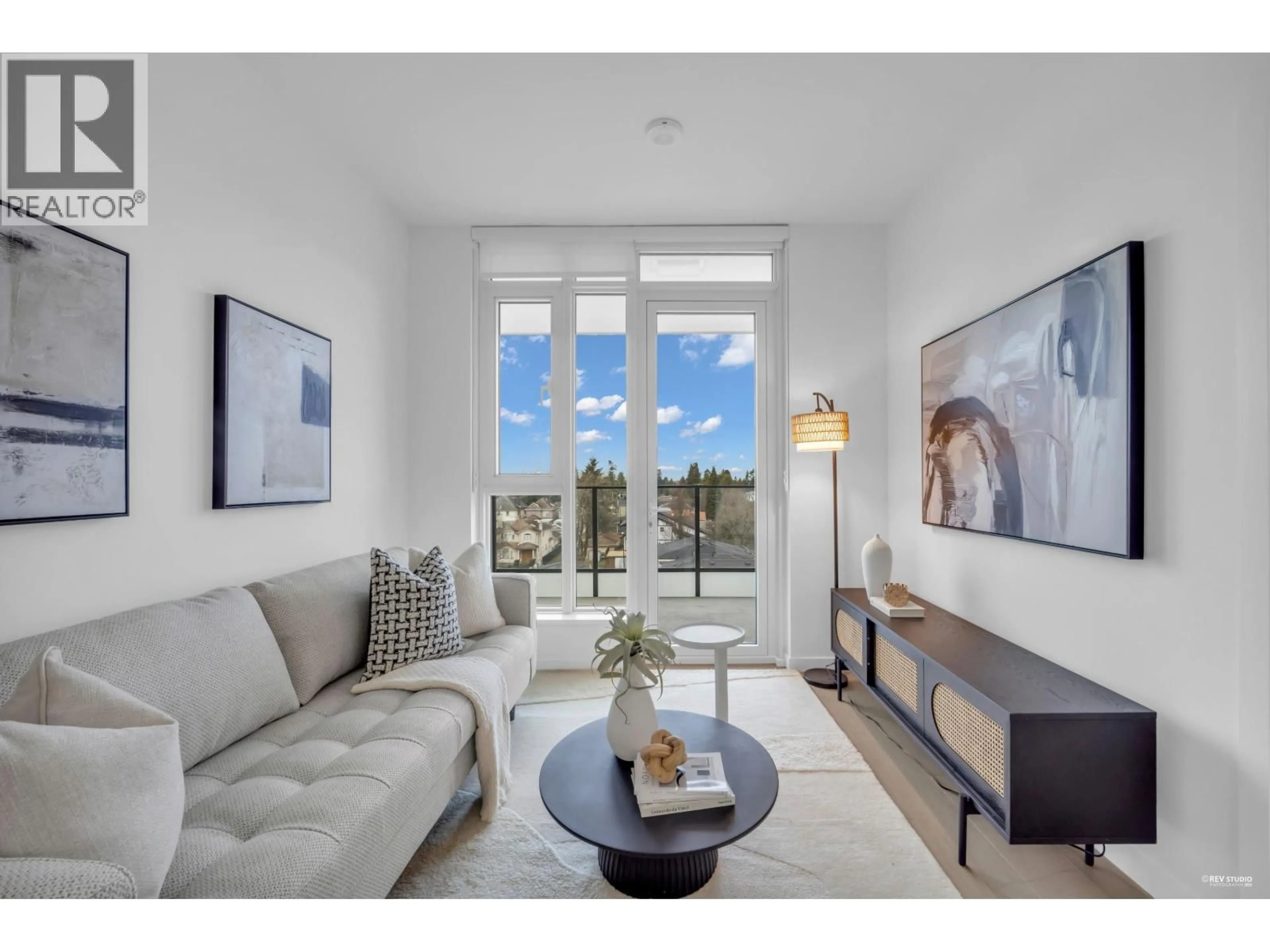 Living room with furniture, unknown for 708 - 8415 GRANVILLE STREET, Vancouver British Columbia V6P0M2