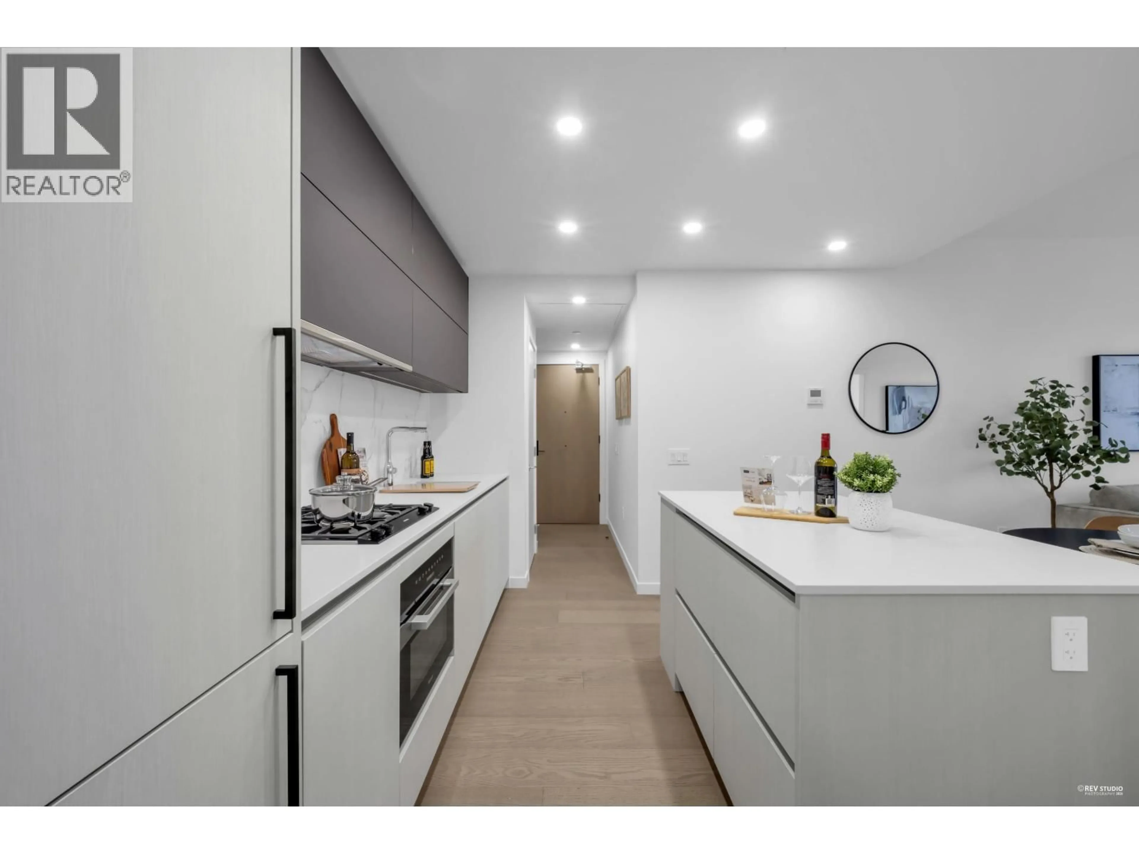 Standard kitchen, unknown for 708 - 8415 GRANVILLE STREET, Vancouver British Columbia V6P0M2