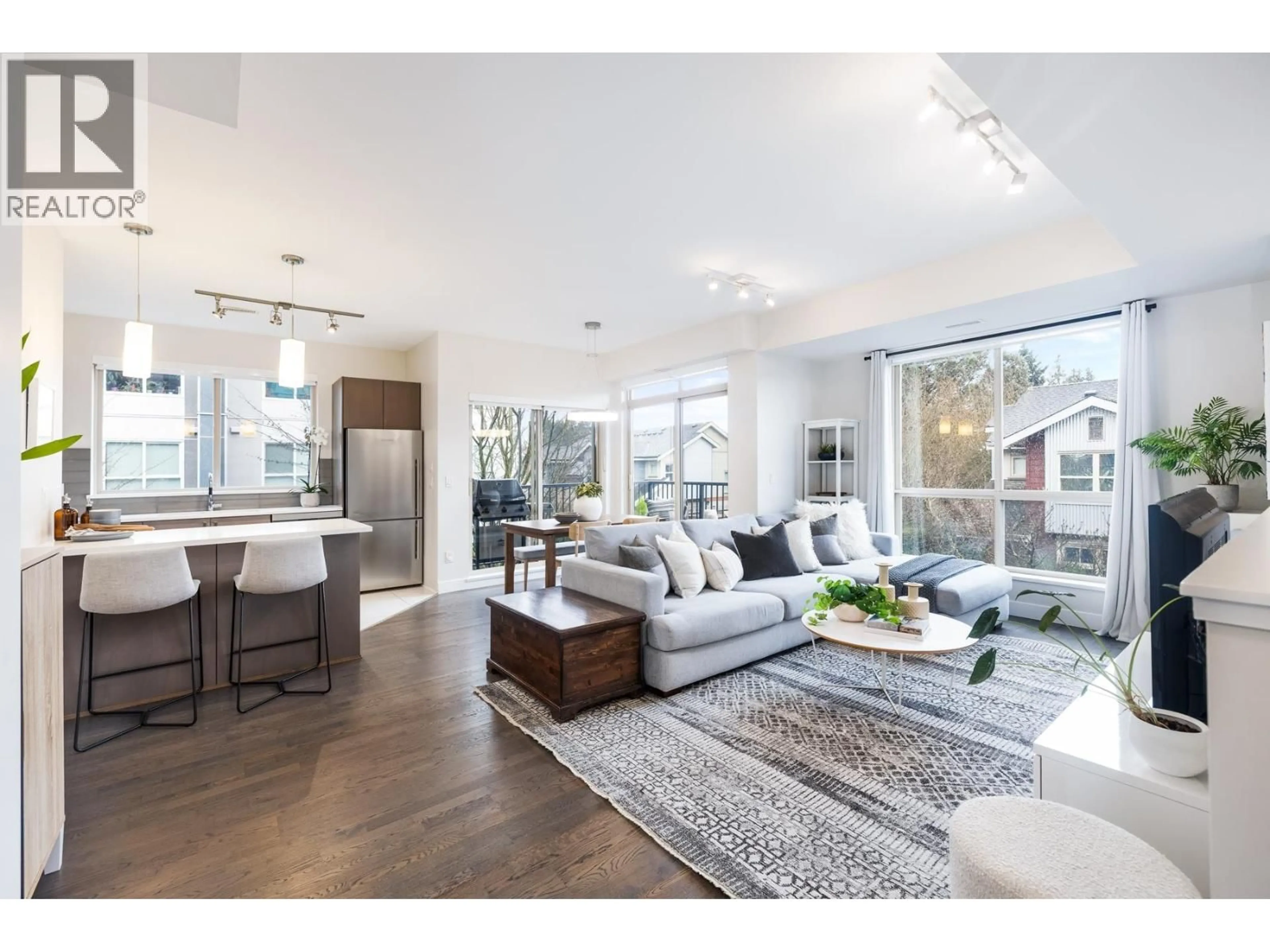 Living room with furniture, unknown for 50 - 10133 RIVER DRIVE, Richmond British Columbia V6X0K8