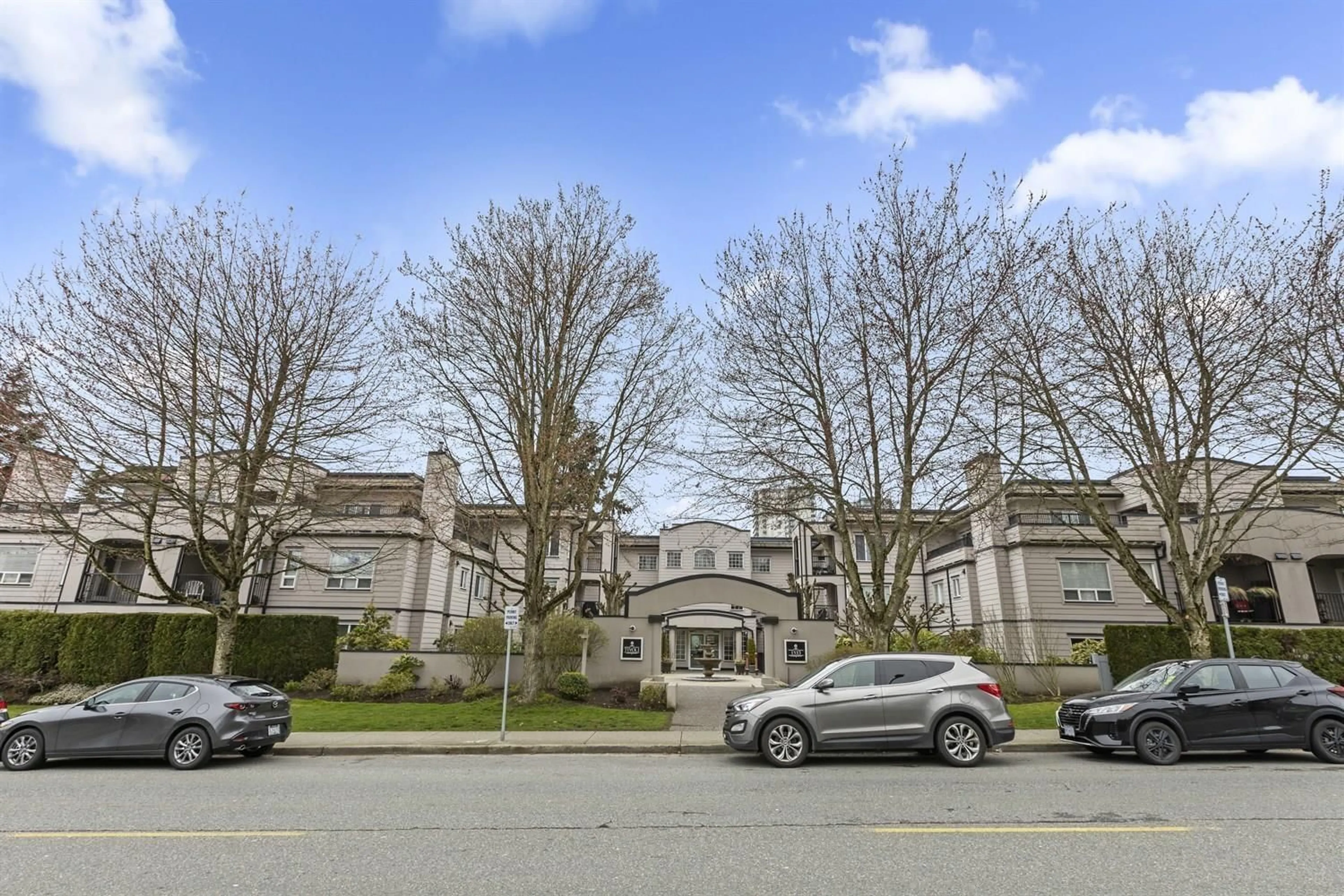 Unknown for 204 - 1533 BEST STREET, White Rock British Columbia V4B4E9