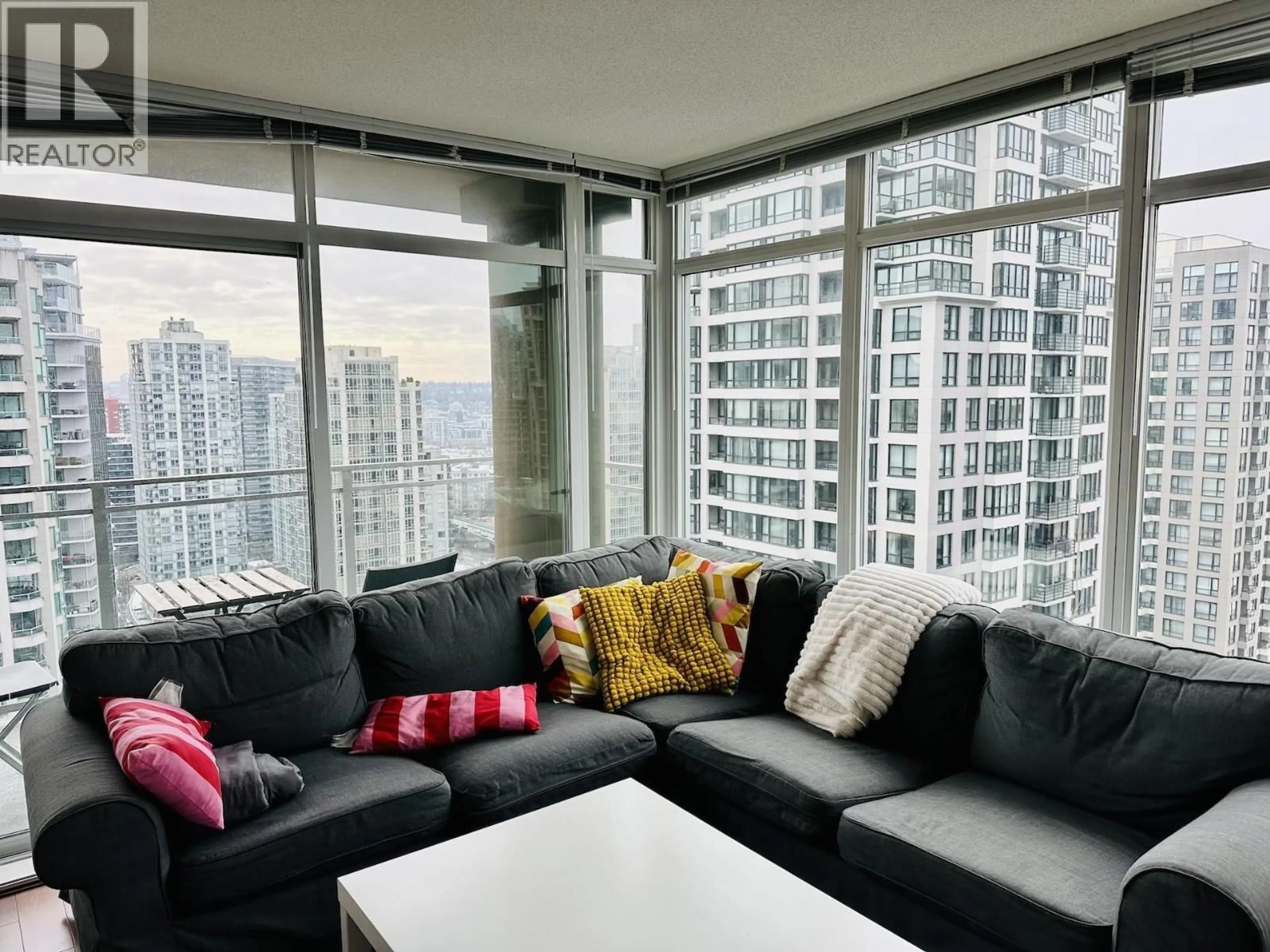 Living room with furniture, unknown for 2407 - 888 HOMER STREET, Vancouver British Columbia V6B0H7