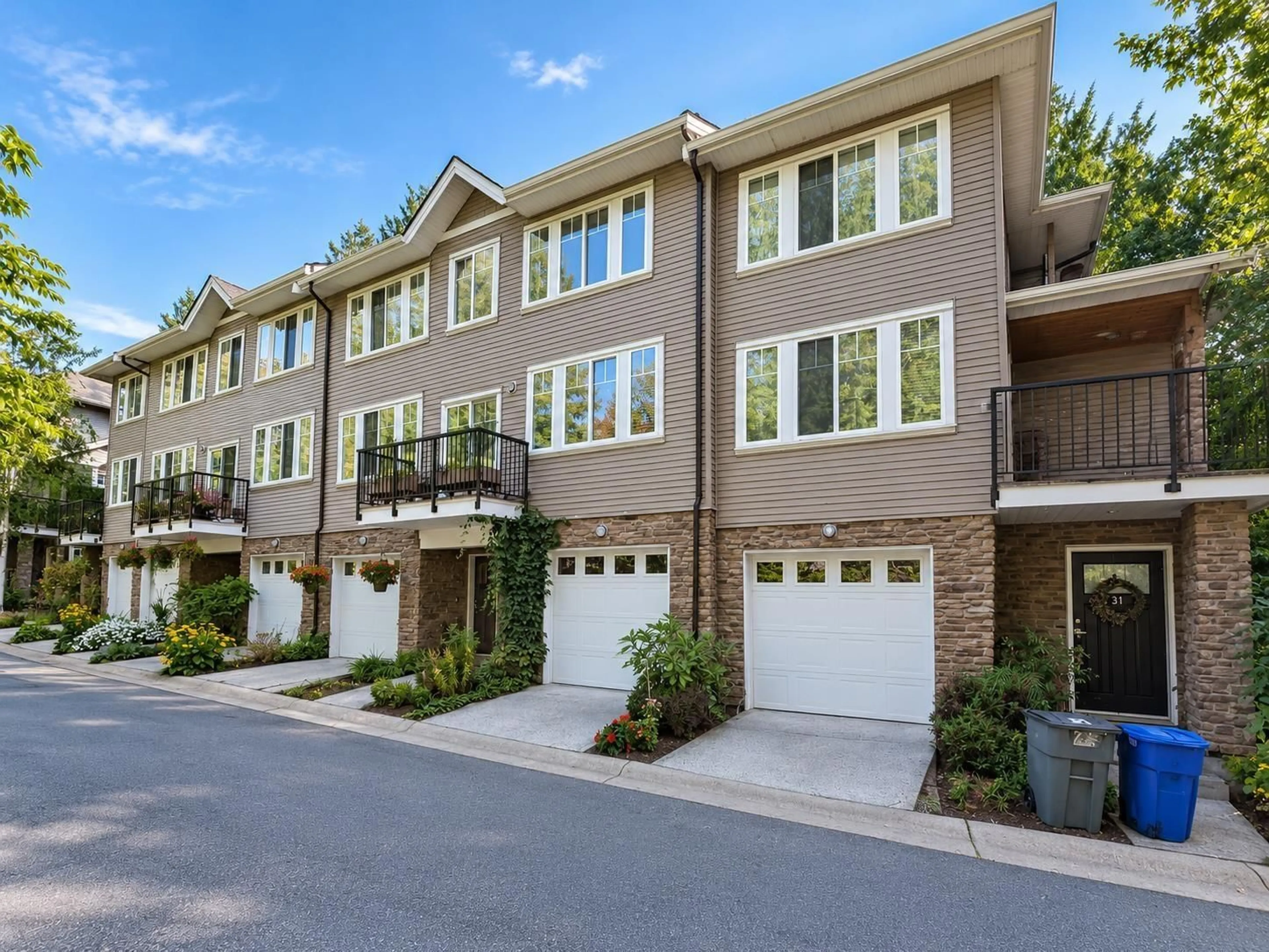 Unknown for 29 - 13864 HYLAND ROAD, Surrey British Columbia V3W2C3