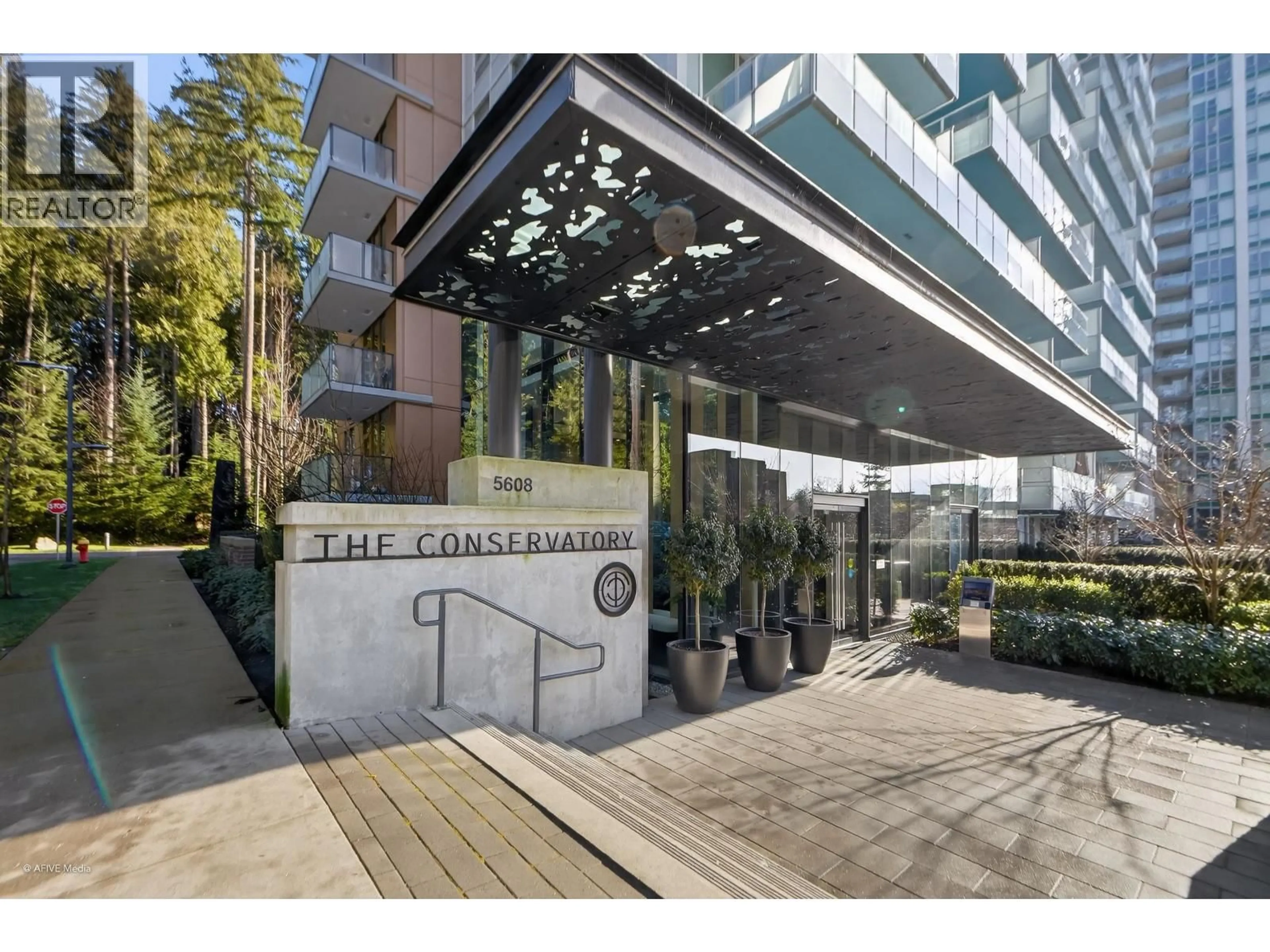 Indoor foyer for 101 - 5608 BERTON AVENUE, Vancouver British Columbia V6S0M6