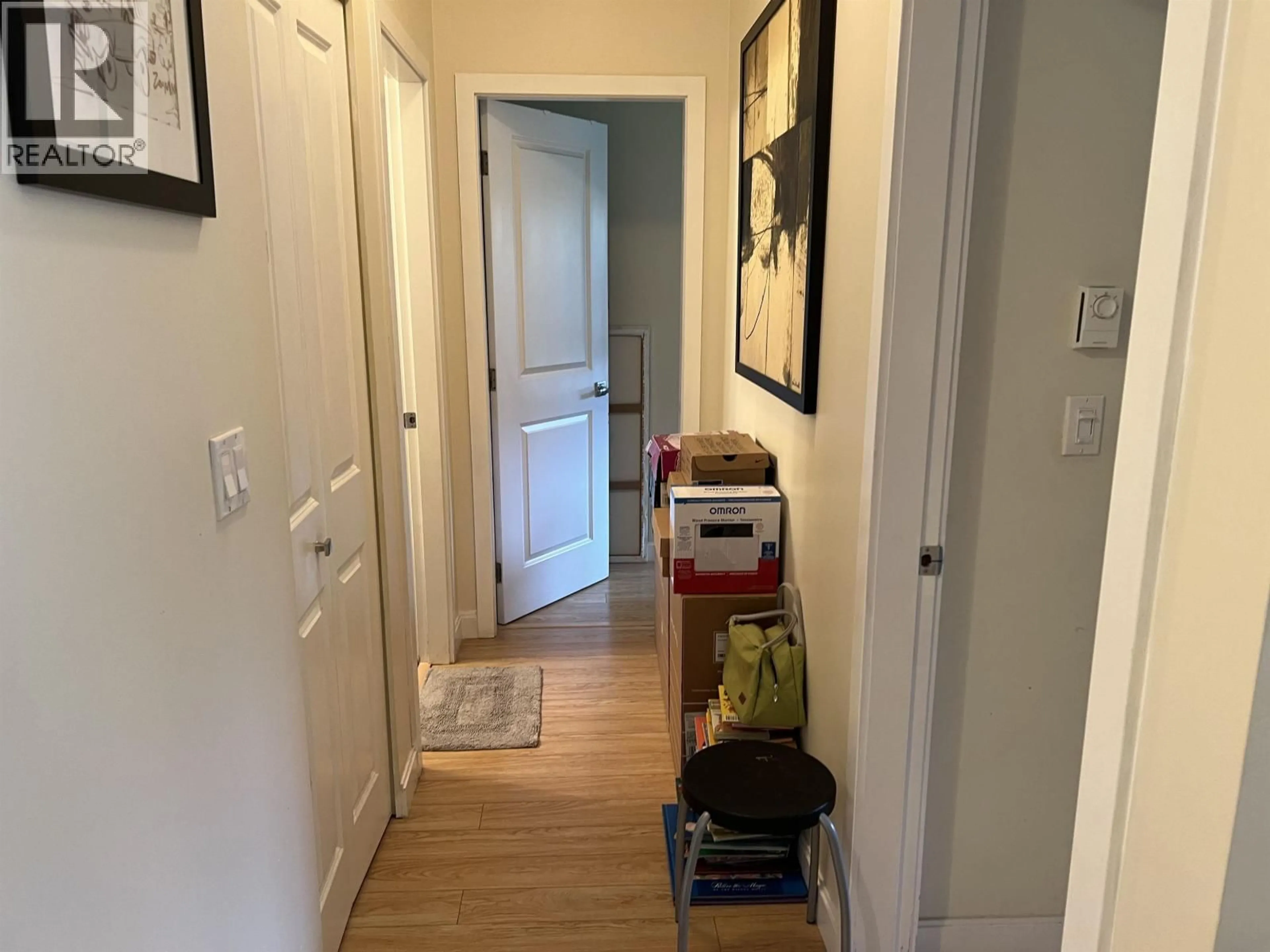 Unknown for 112 - 5655 INMAN AVENUE, Burnaby British Columbia V5H2M2