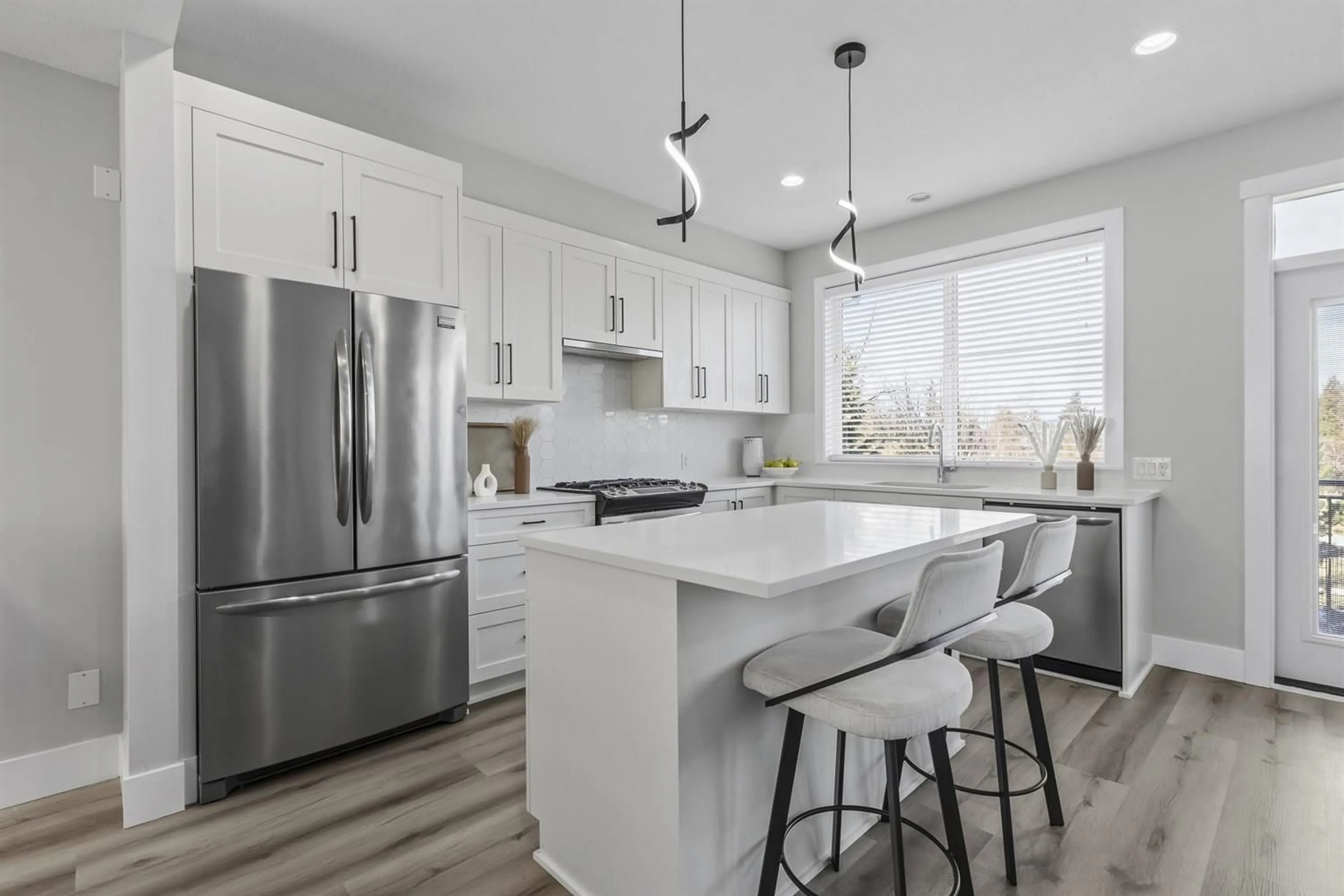 Open concept kitchen, unknown for 14 - 15717 MOUNTAIN VIEW DRIVE, Surrey British Columbia V3Z0C6