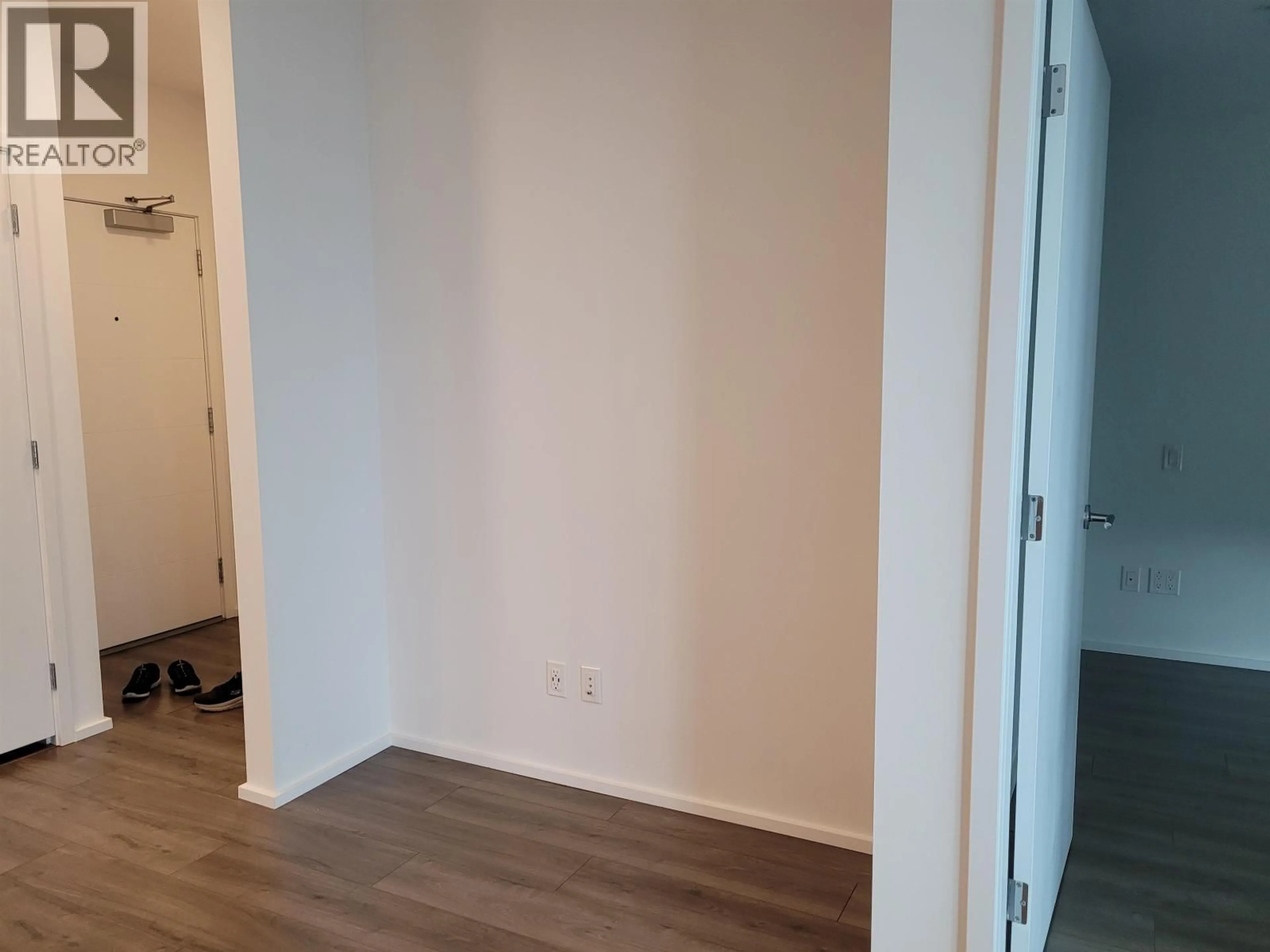 A pic of a room for 2104 - 3833 EVERGREEN PLACE, Burnaby British Columbia V3J0M2