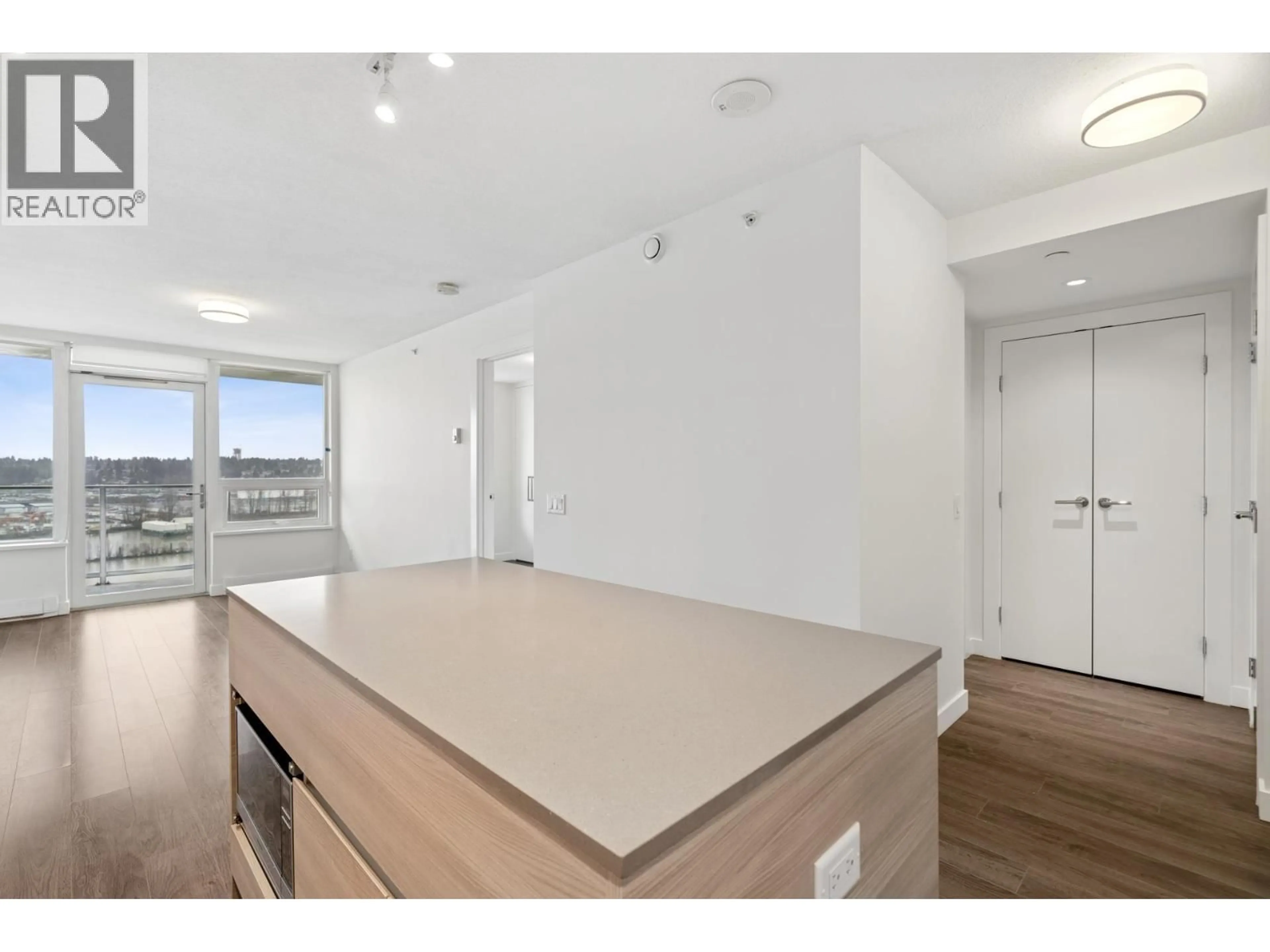 Unknown for 2103 - 908 QUAYSIDE DRIVE, New Westminster British Columbia V3M0L4