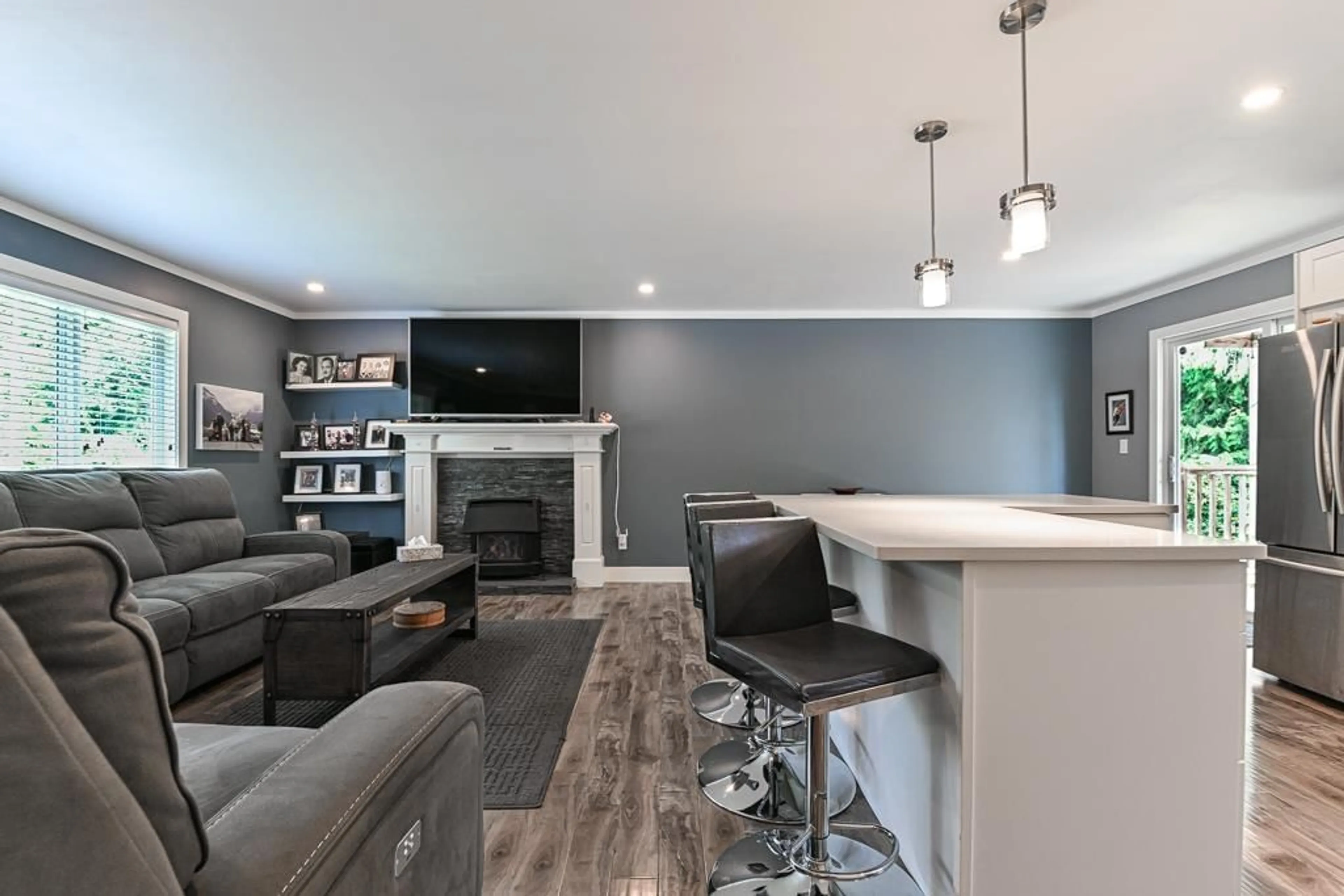 Unknown for 32354 14 AVENUE, Mission British Columbia V2V2N7