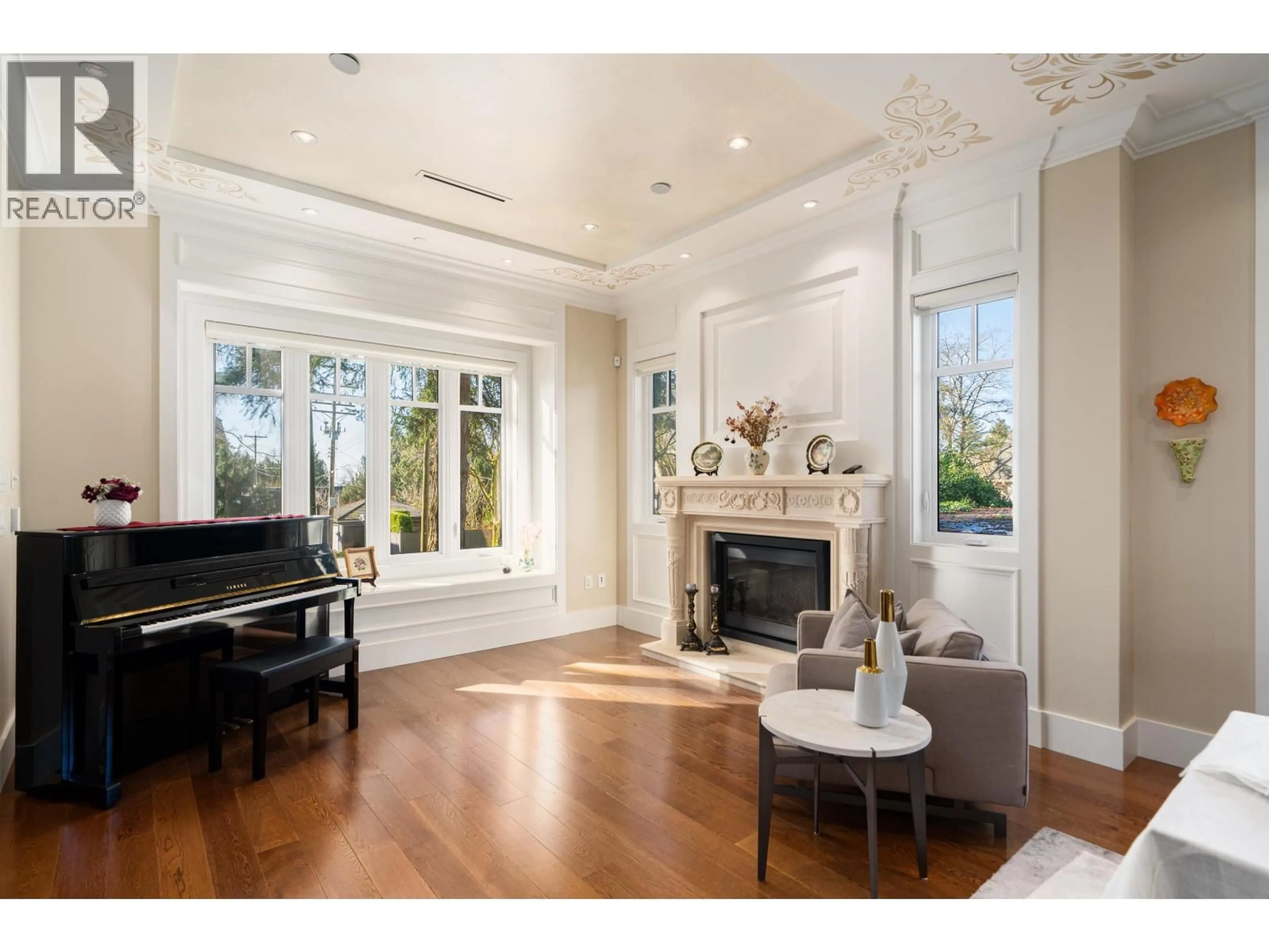 Unknown for 3287 38TH AVENUE, Vancouver British Columbia V6N2X5