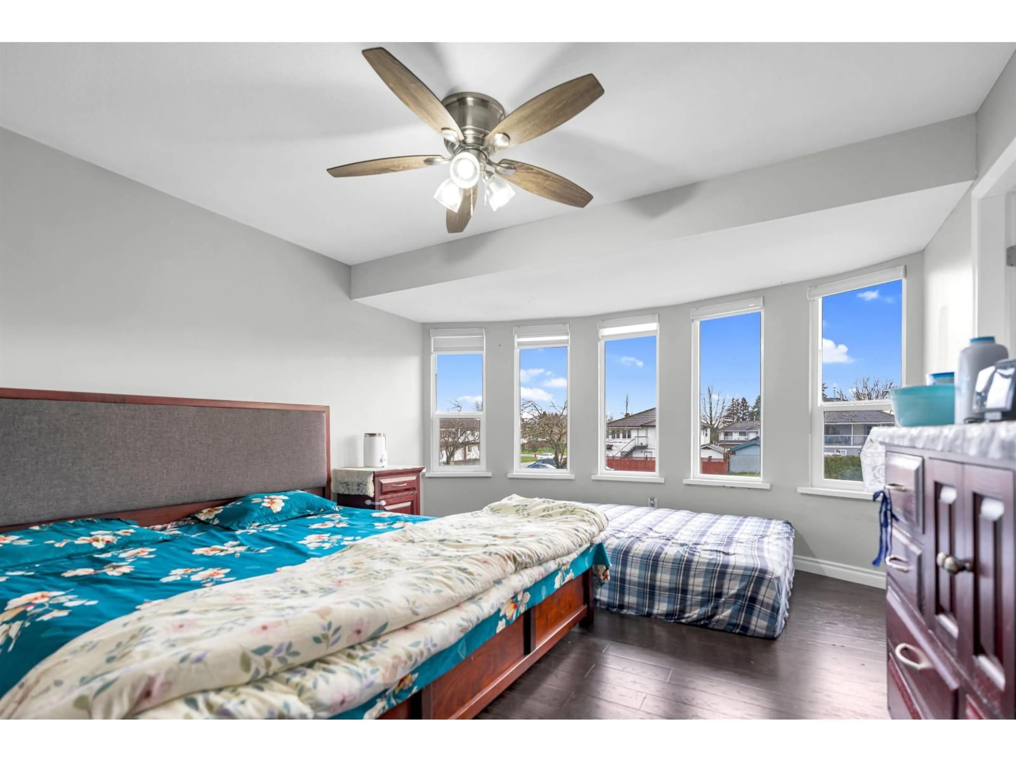 A pic of a room for 7595 122A STREET, Surrey British Columbia V3W0K7